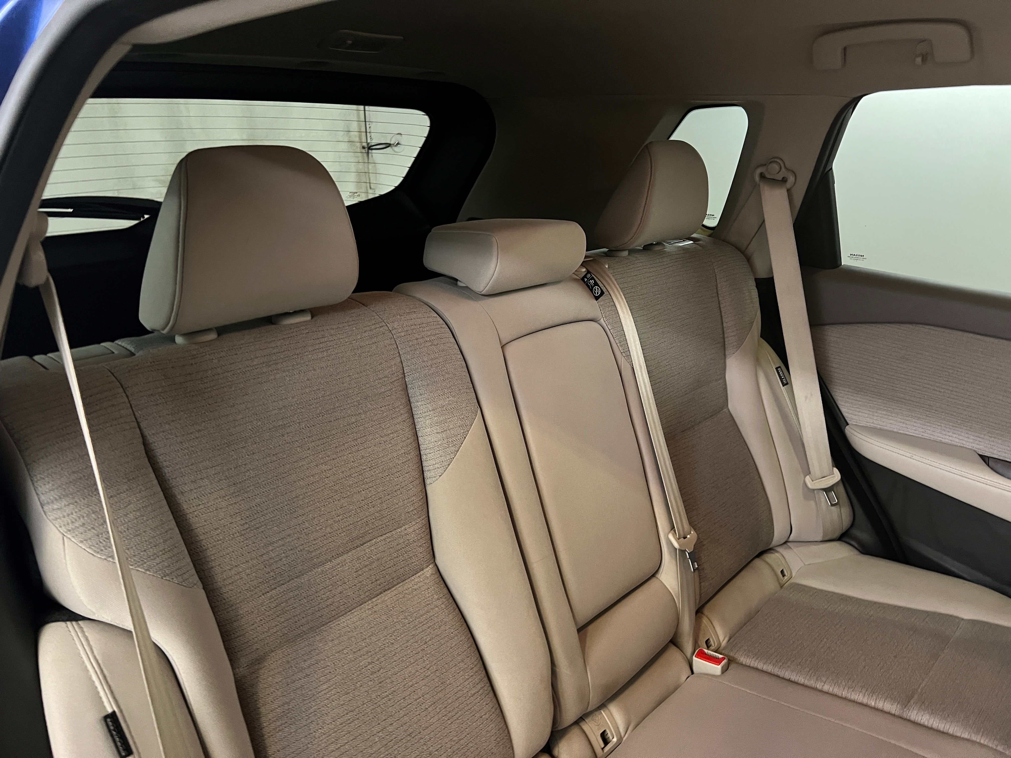 2023 Nissan Rogue SV 6
