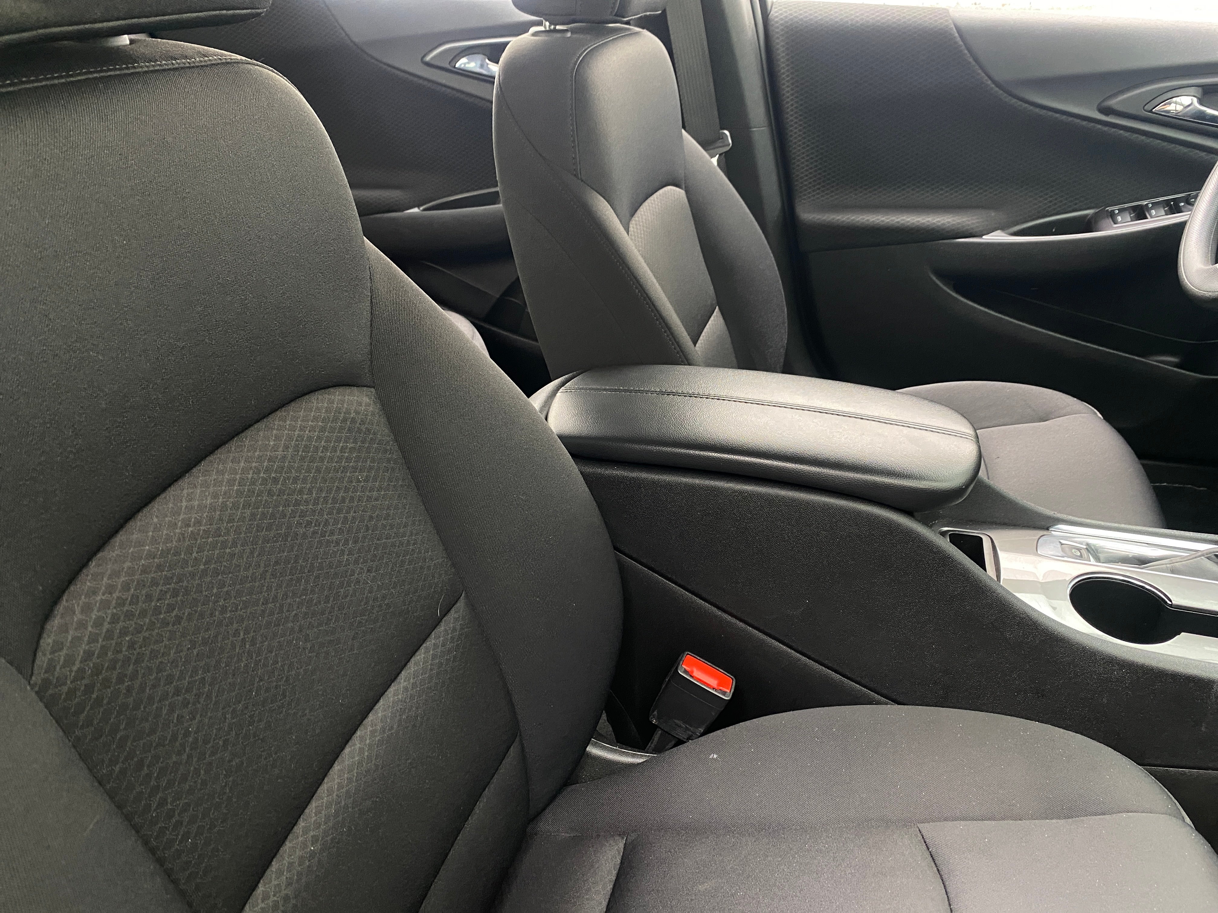 2023 Chevrolet Malibu LT 2