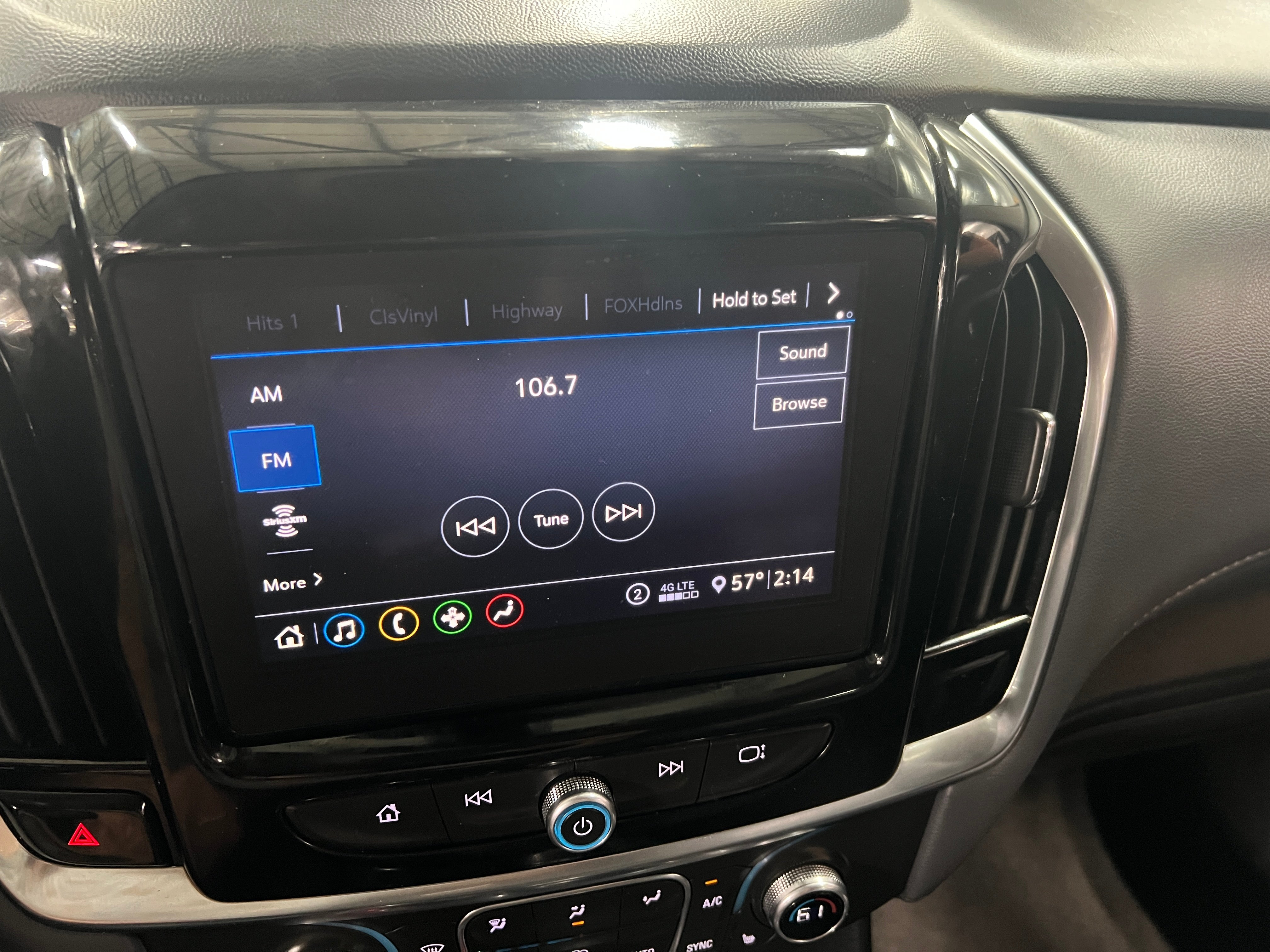 2021 Chevrolet Traverse LT 3