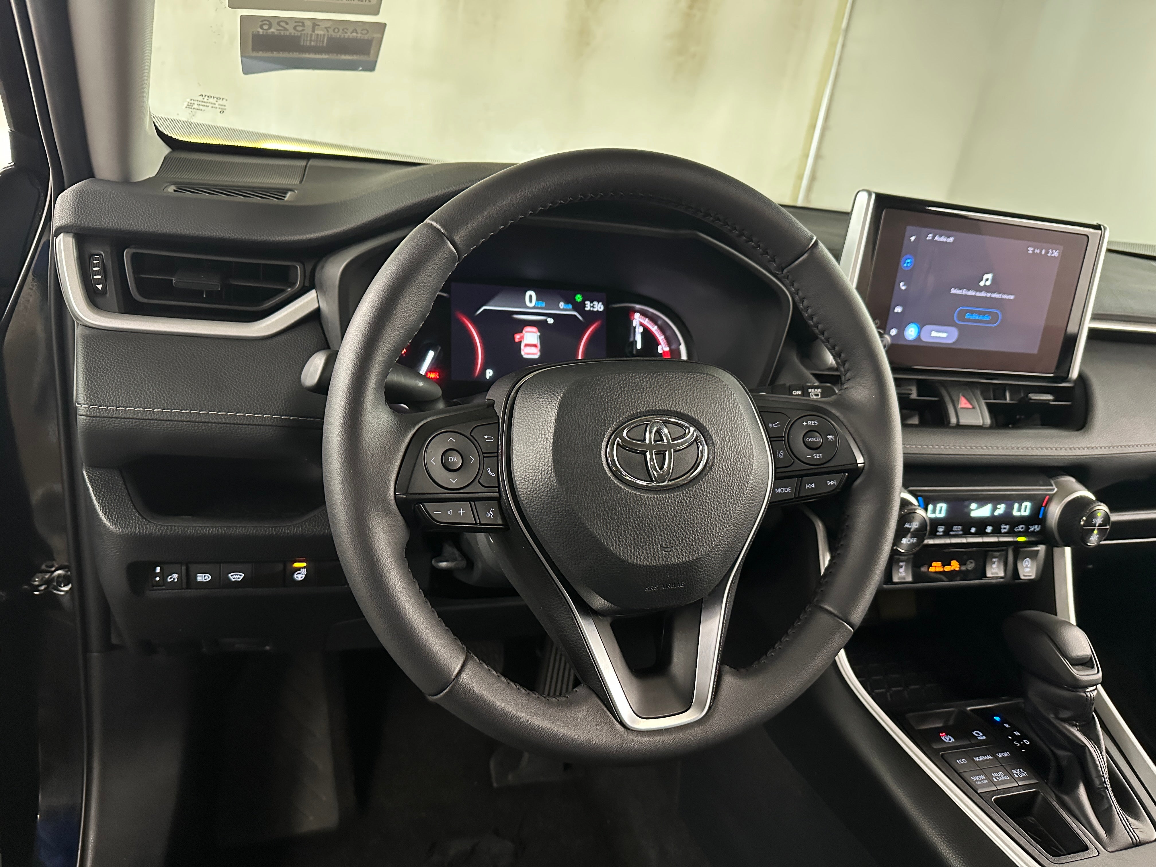 2024 Toyota RAV4 XLE 5