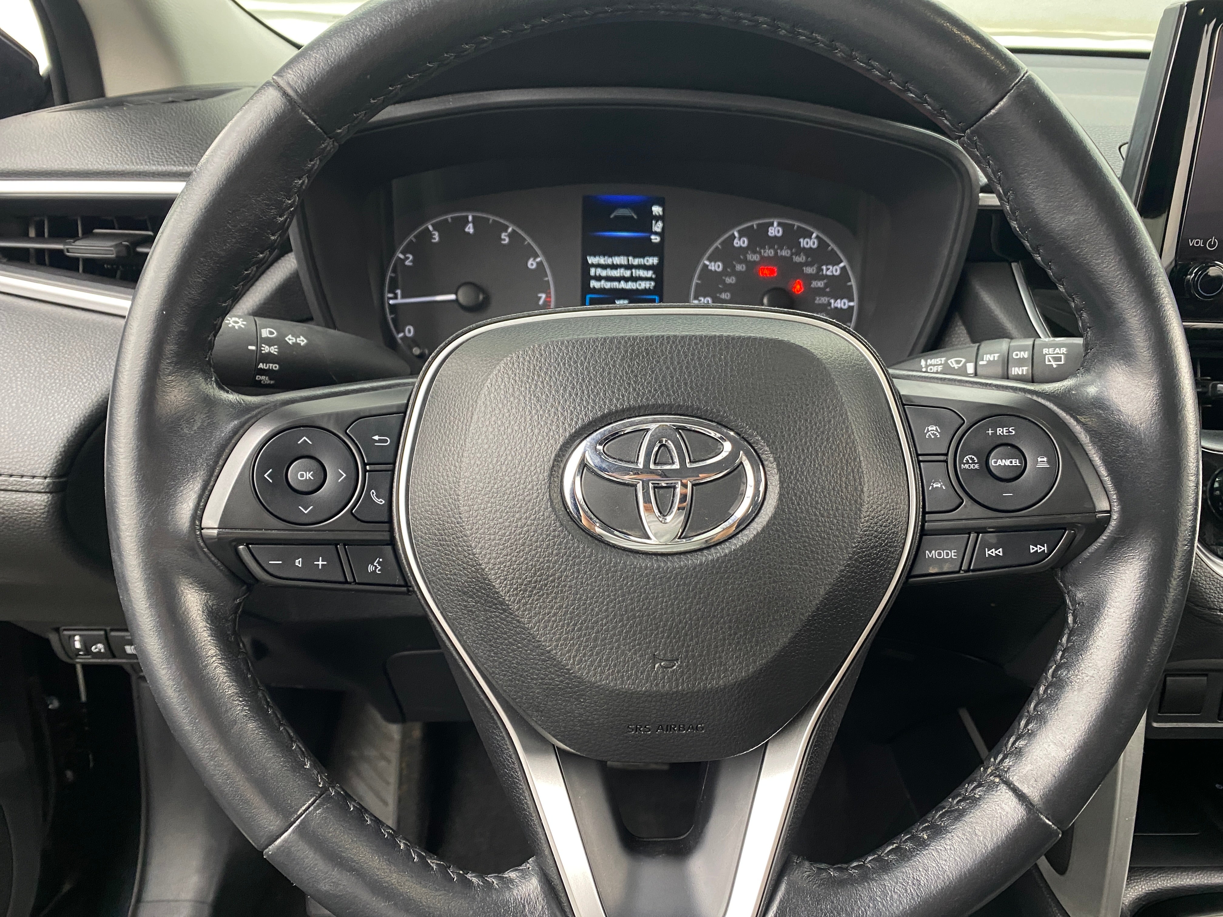2023 Toyota Corolla Cross LE 5