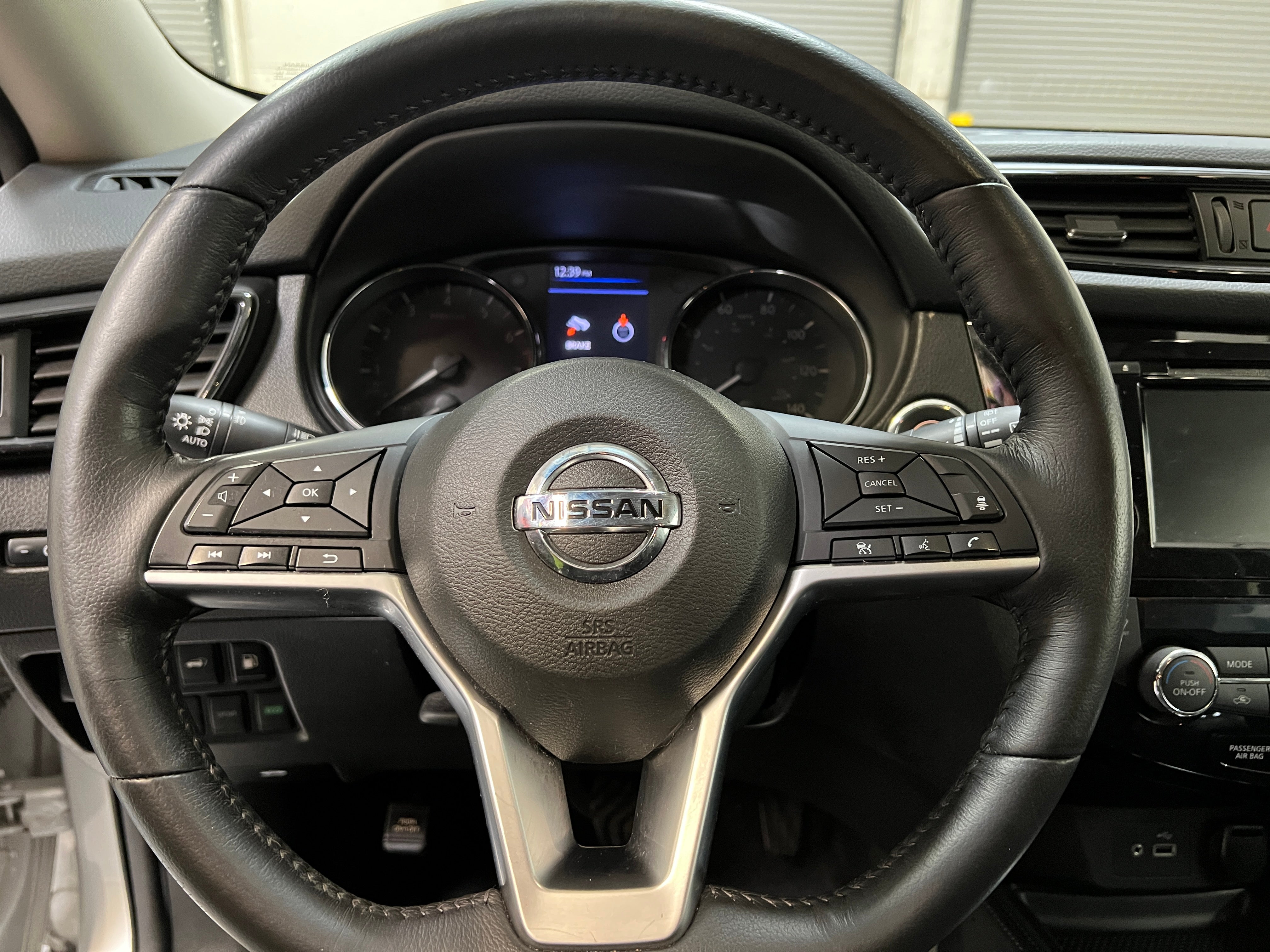 2018 Nissan Rogue SL 4