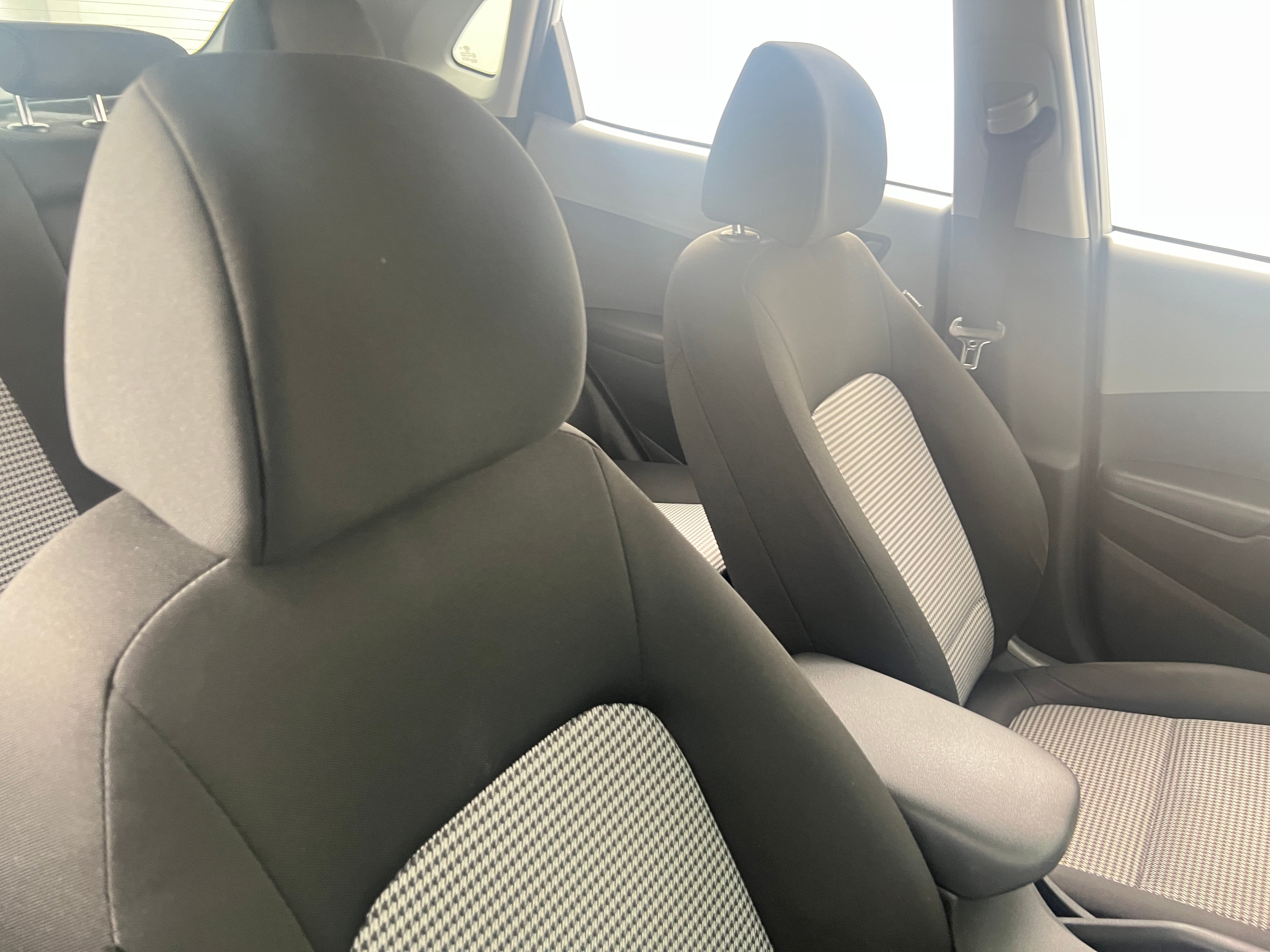 2019 Hyundai Kona SE 2