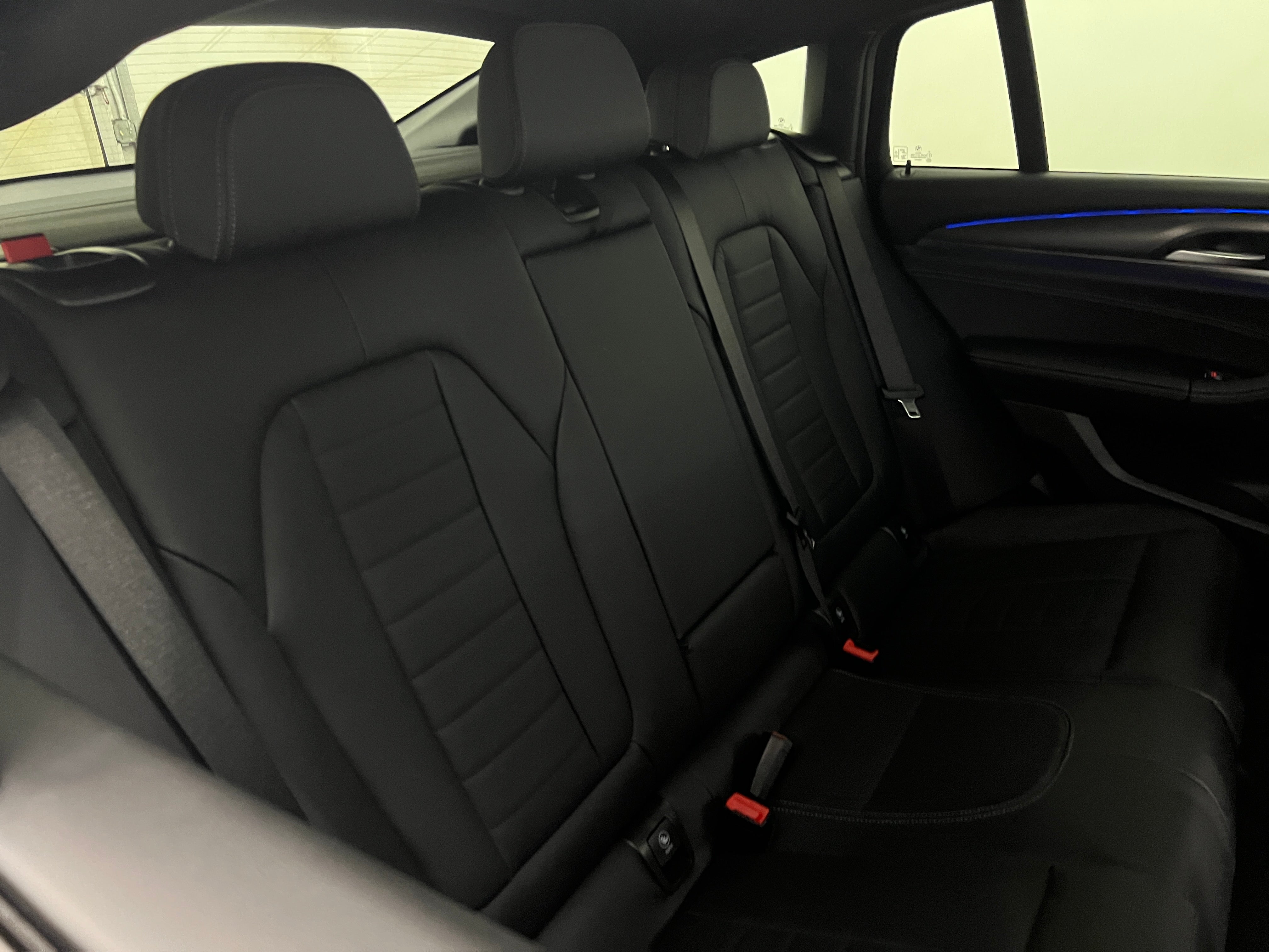 2024 BMW X4 xDrive30i 6