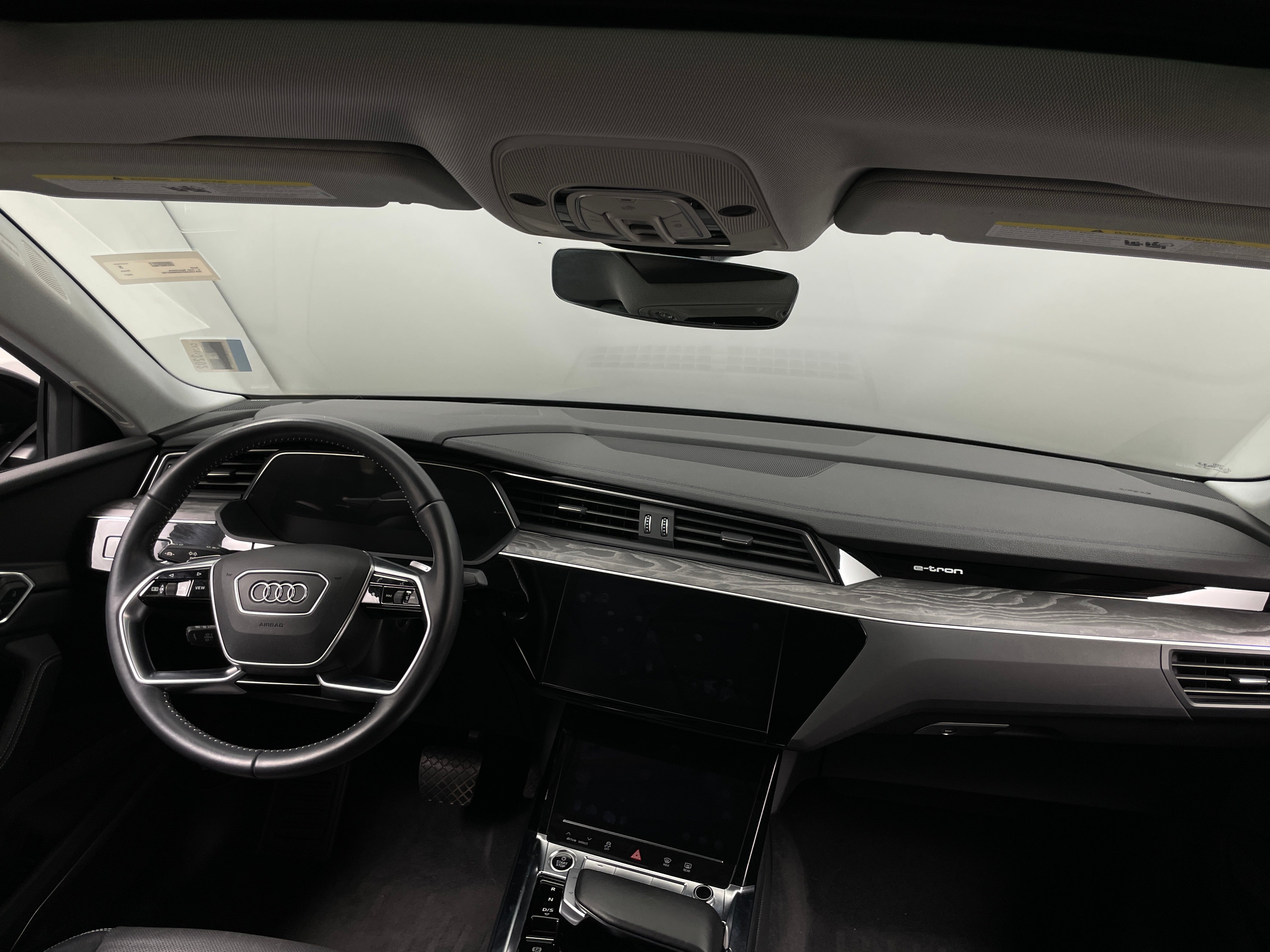 2021 Audi e-tron S Premium Plus 2