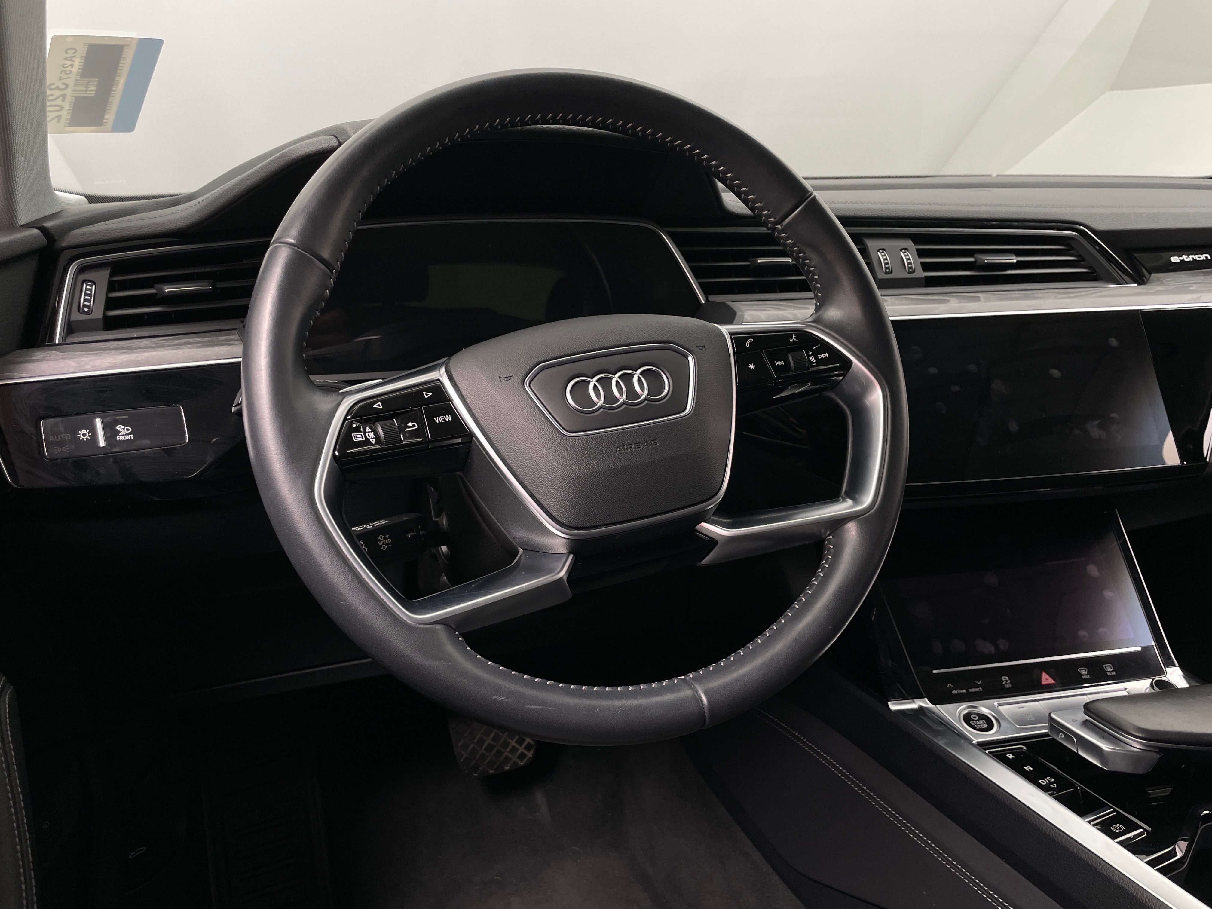 2021 Audi e-tron S Premium Plus 4