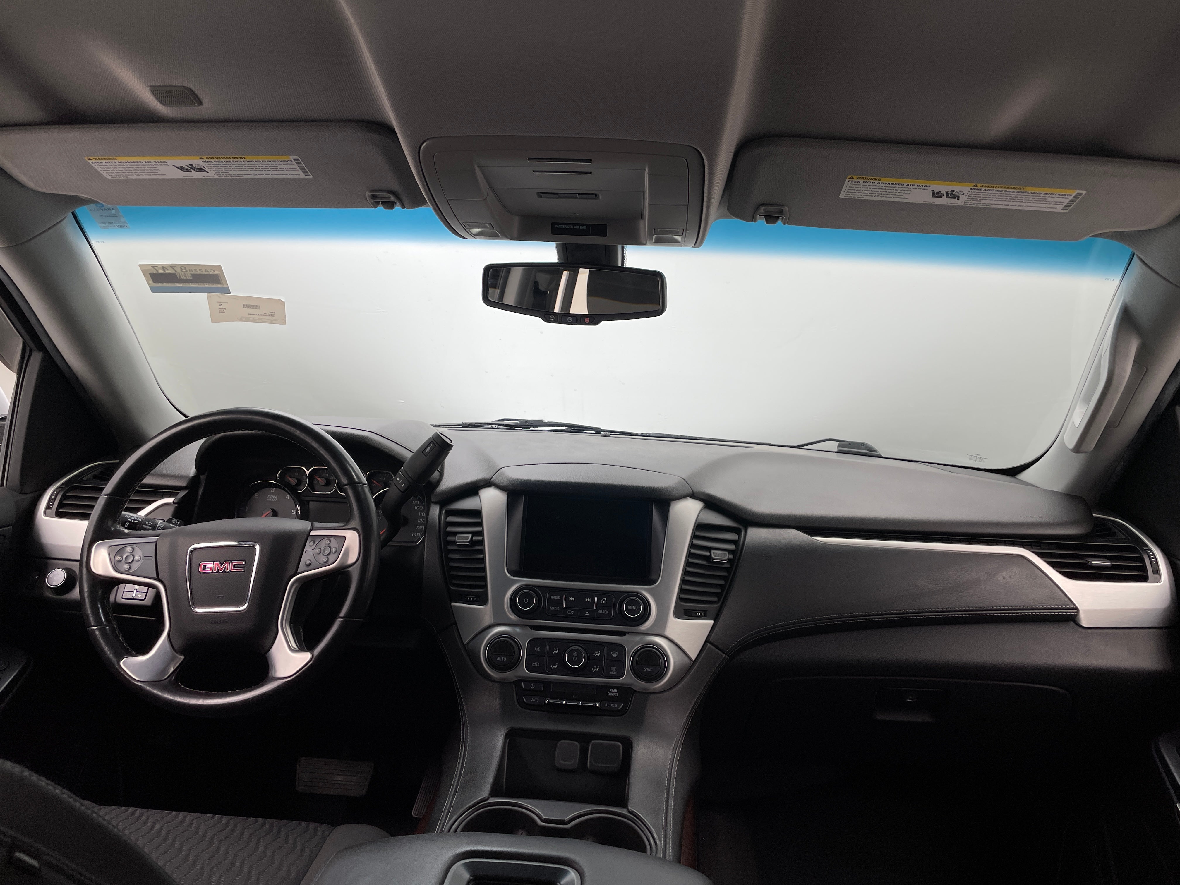2020 GMC Yukon XL SLE 3