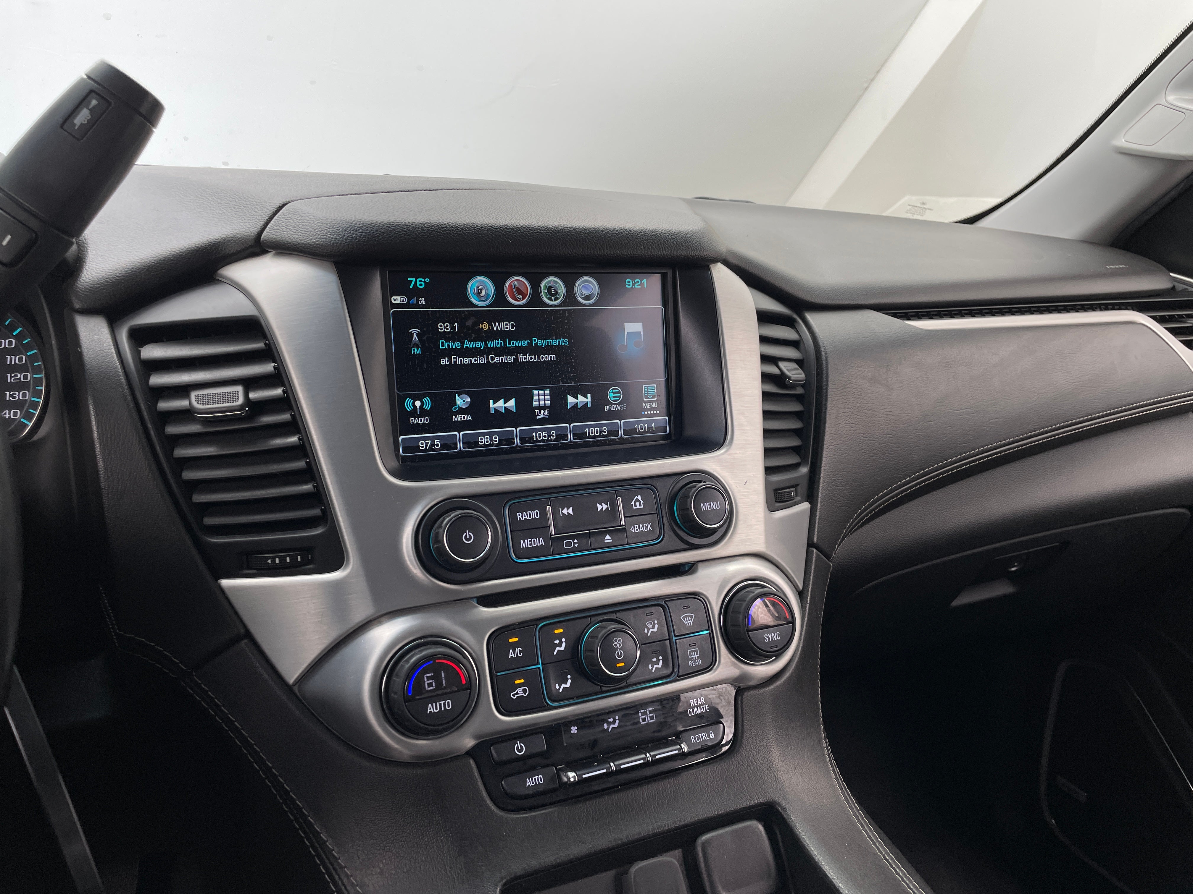 2020 GMC Yukon XL SLE 4