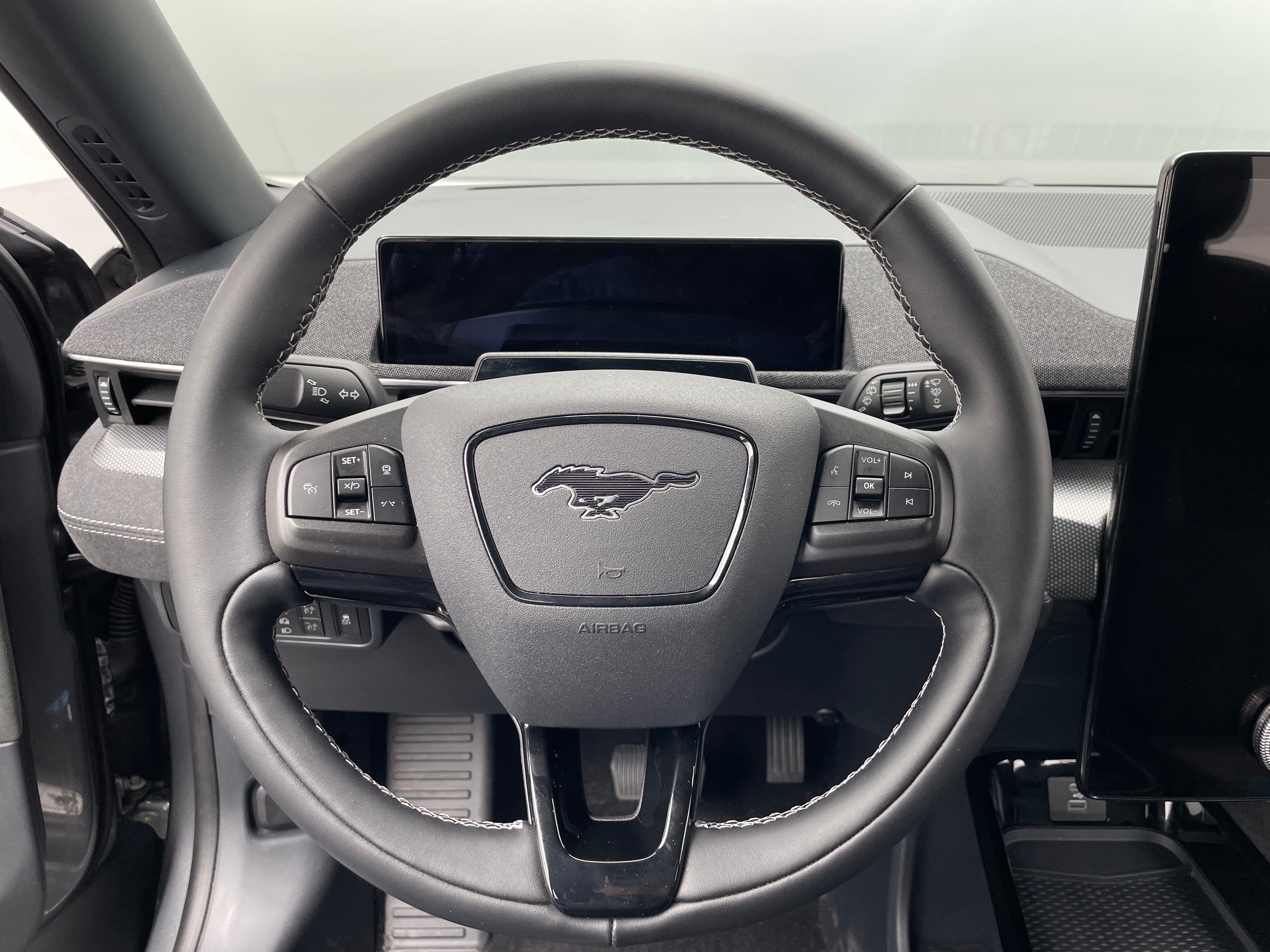 2023 Ford Mustang Mach-E GT 5