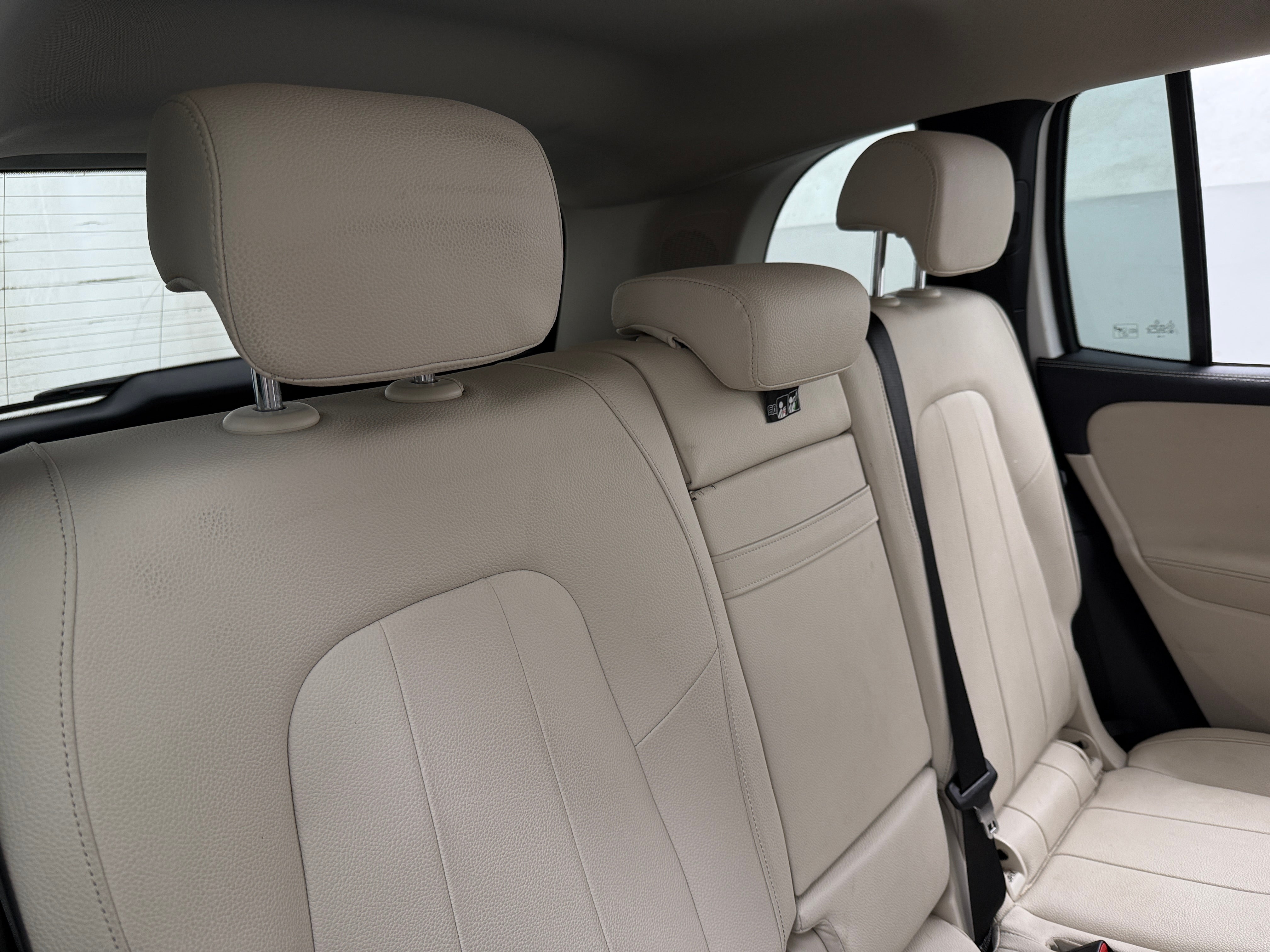 2022 Mercedes-Benz GLB 250 5