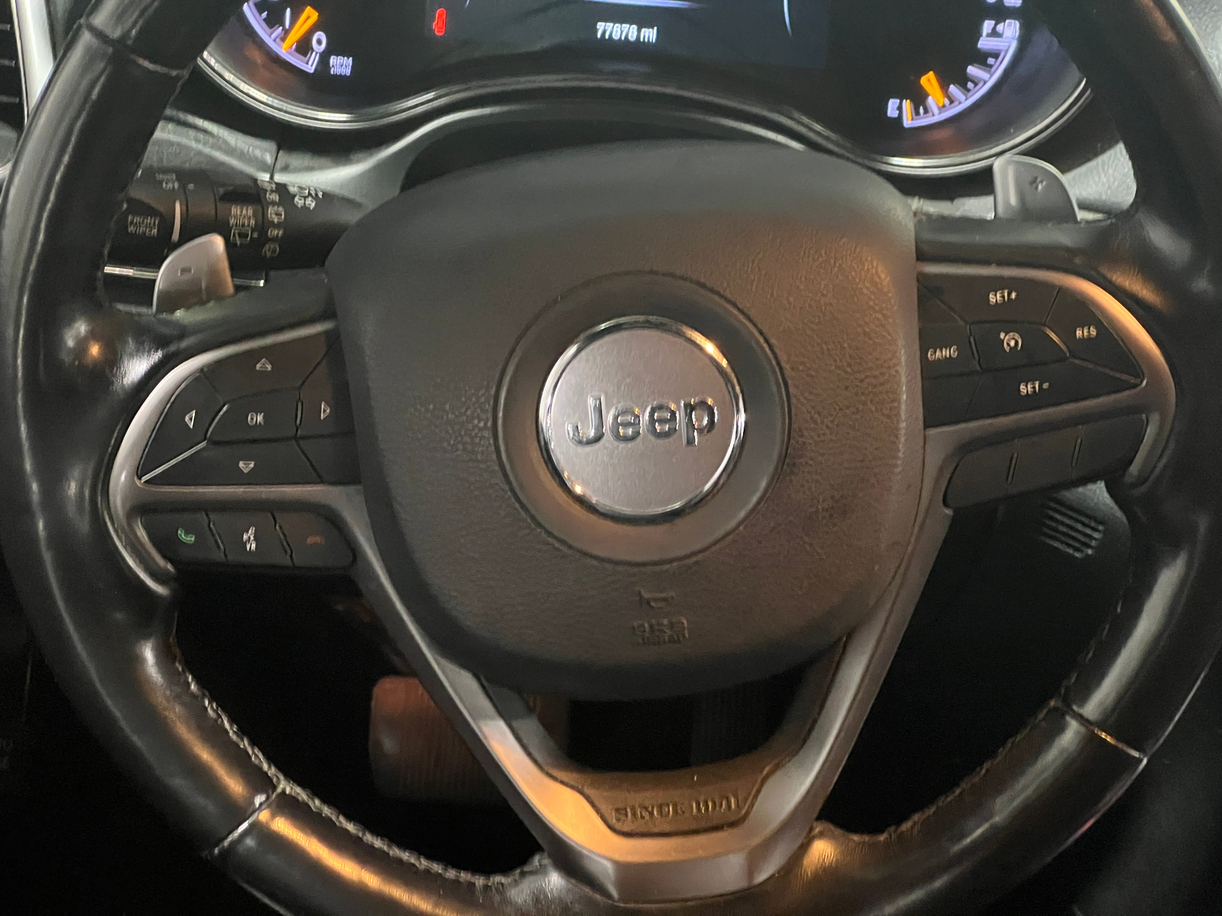 2020 Jeep Grand Cherokee Limited Edition 4