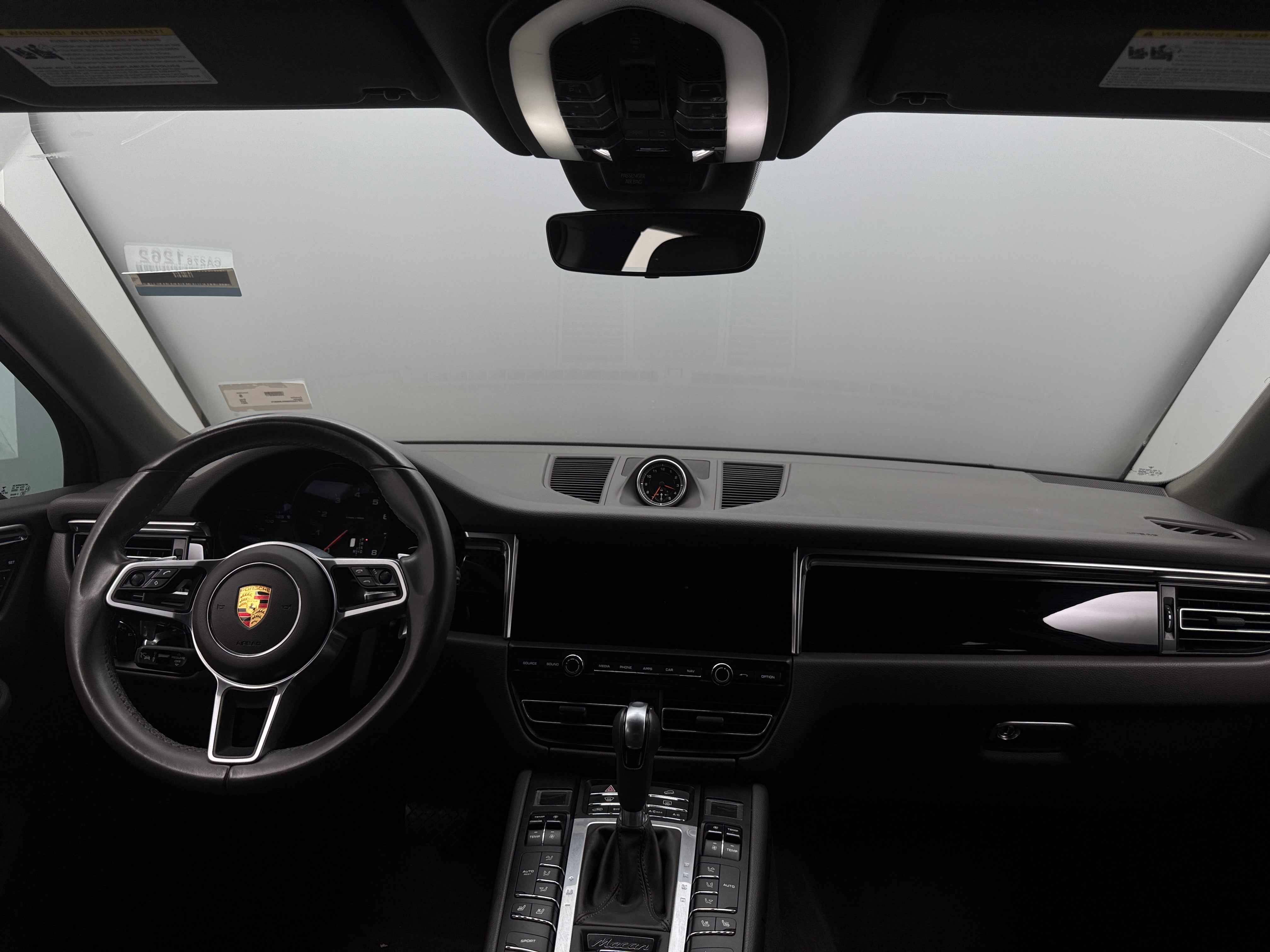 2021 Porsche Macan Base 2