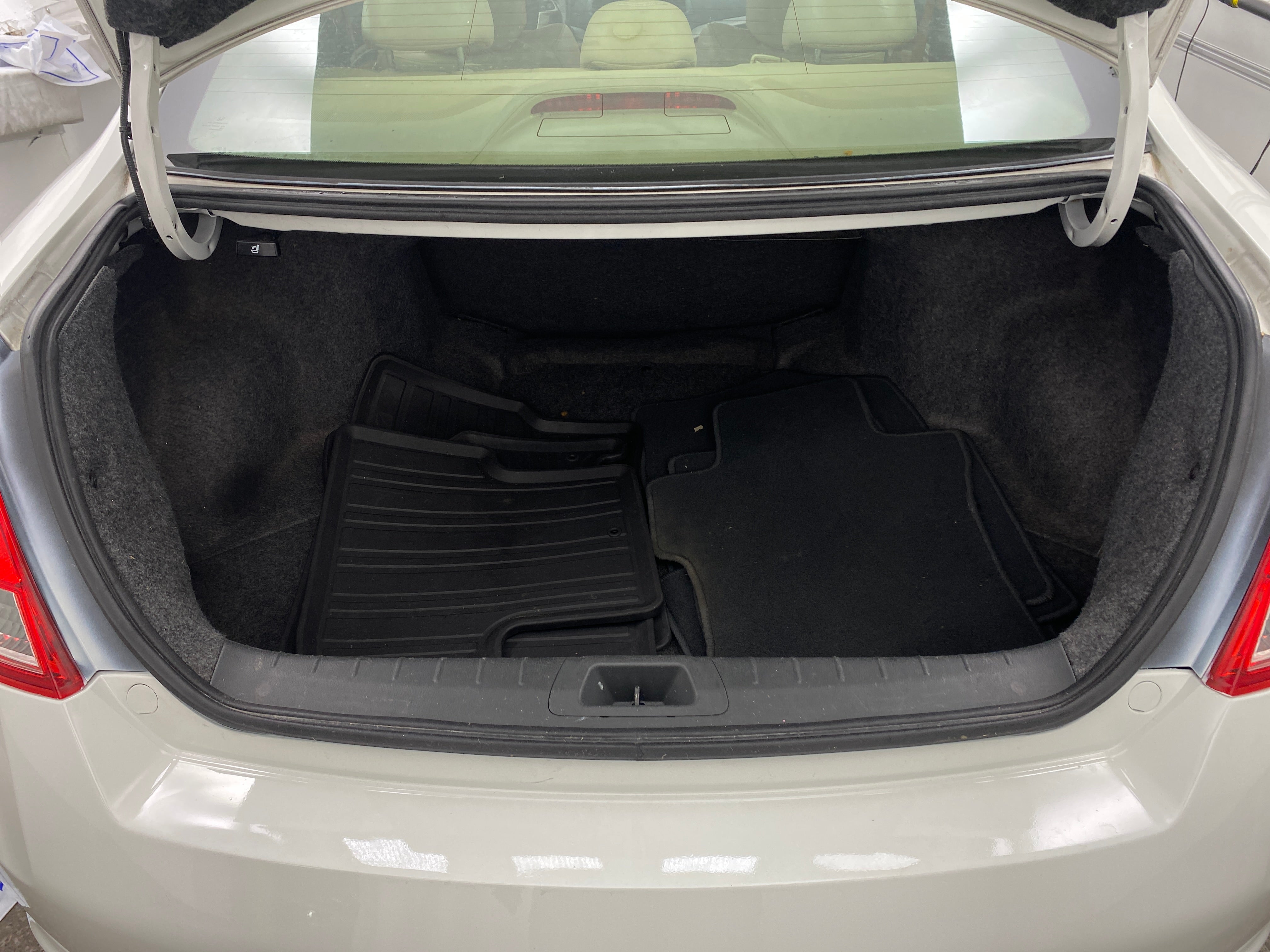 2012 Honda Accord EX-L 4
