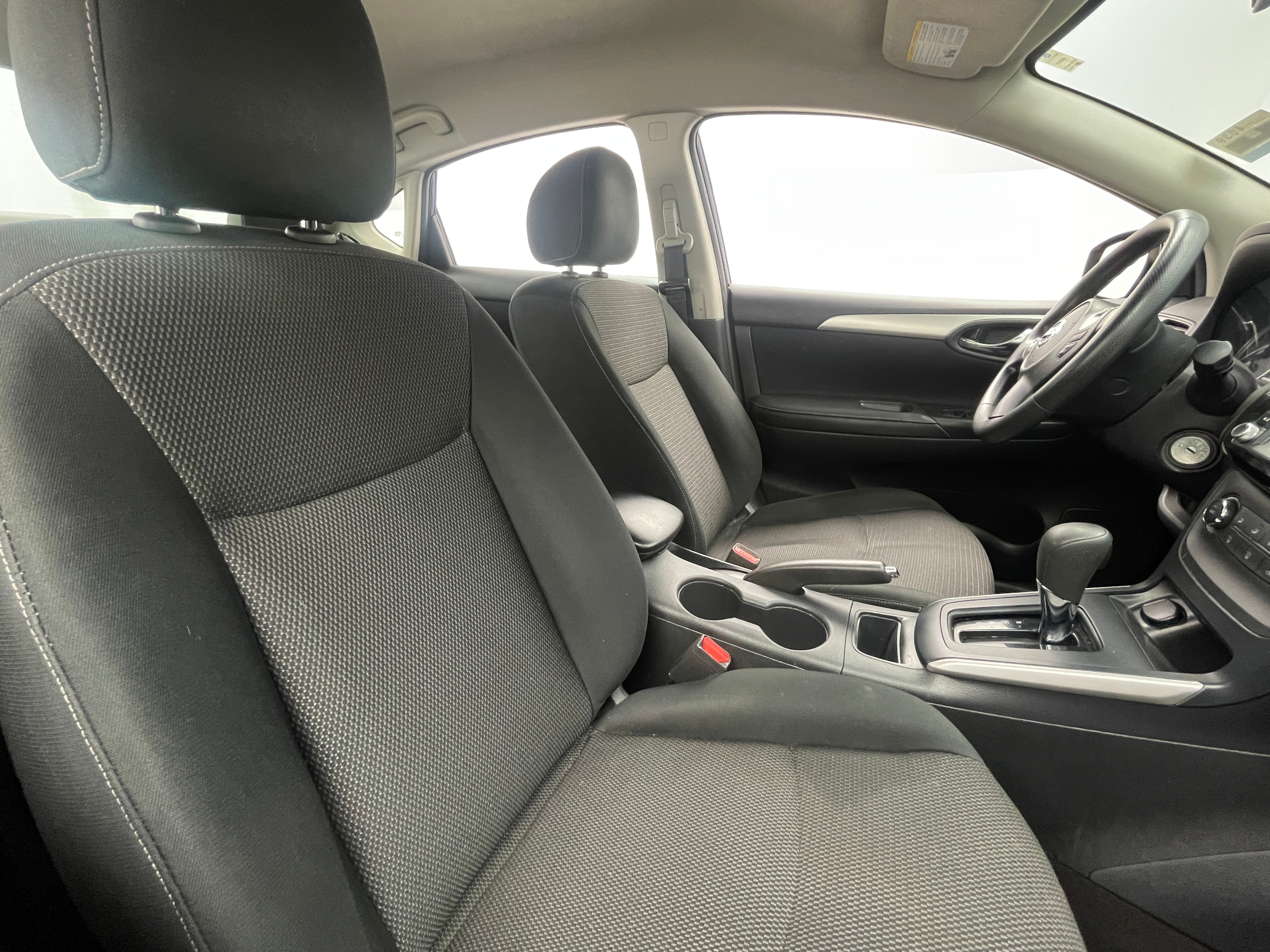 2019 Nissan Sentra S 2