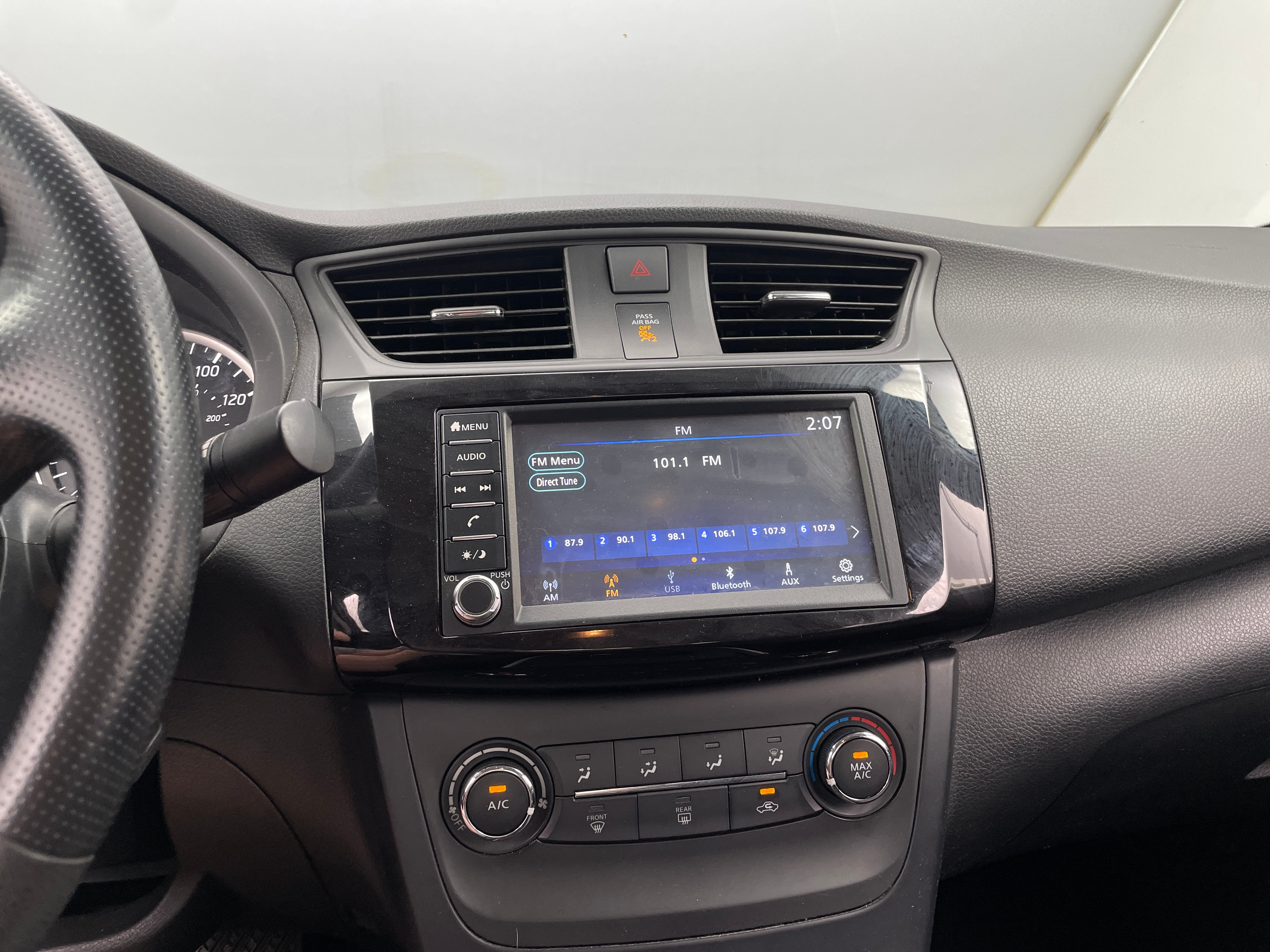 2019 Nissan Sentra S 4