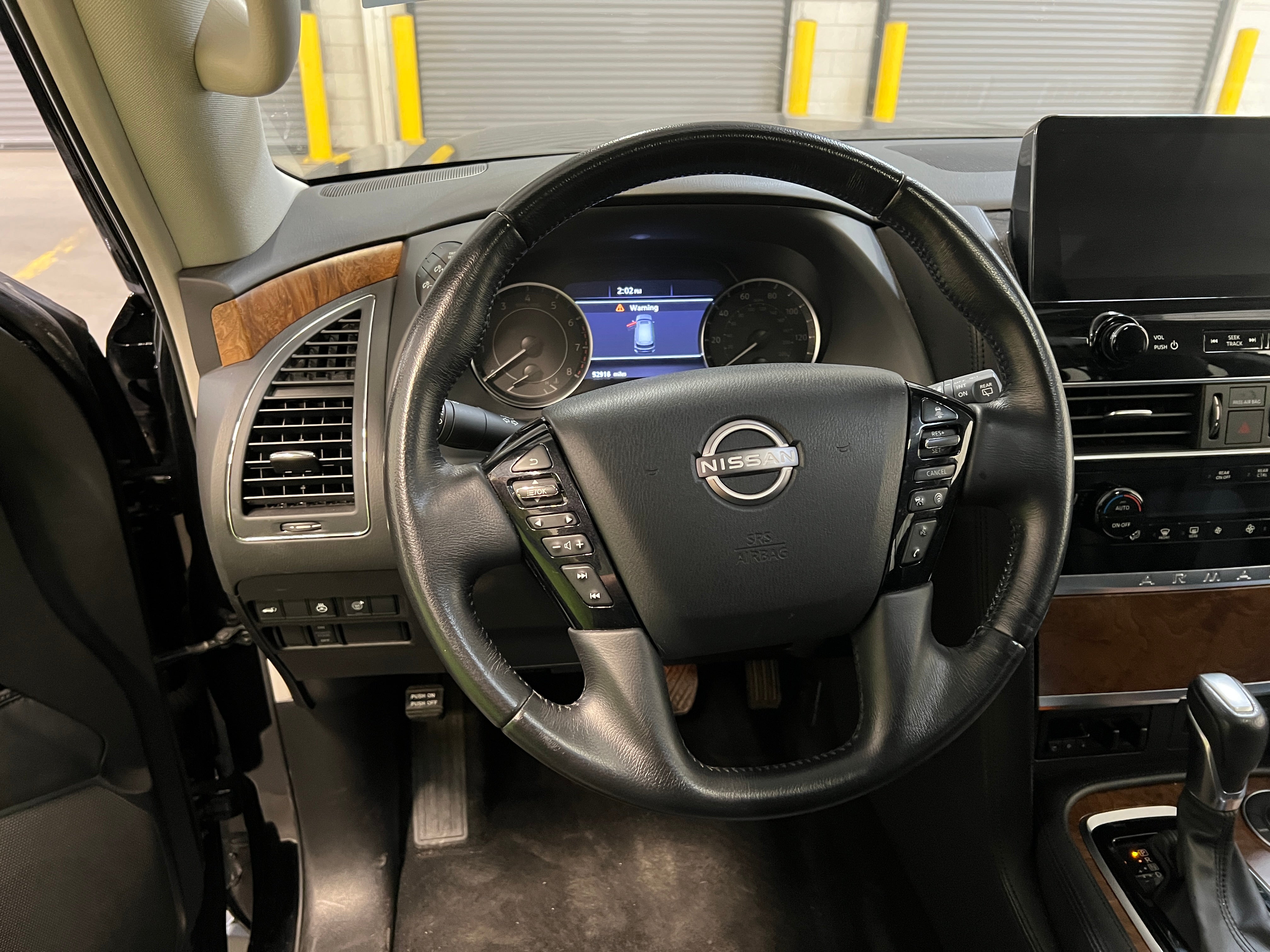 2023 Nissan Armada SL 4