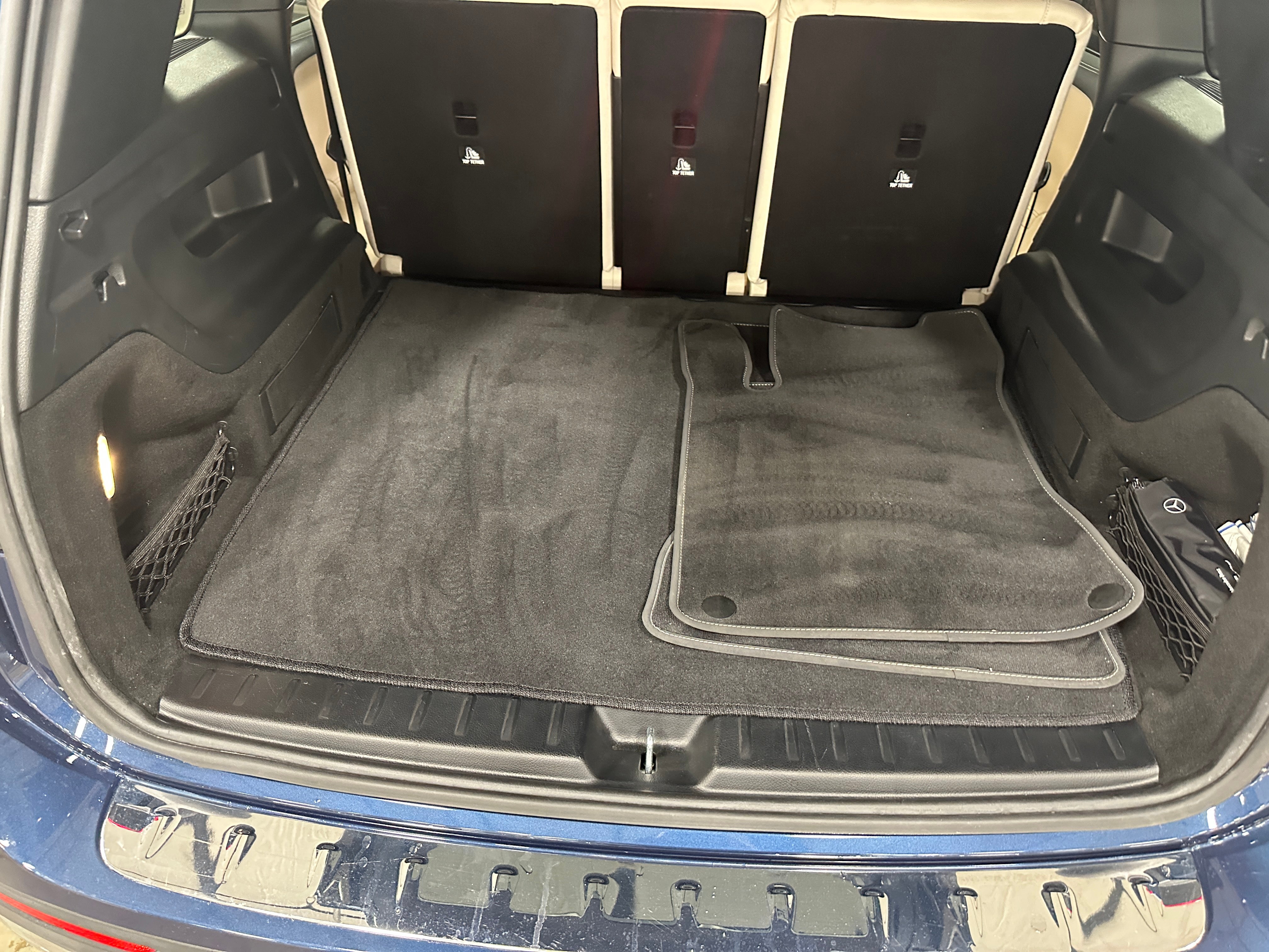 2021 Mercedes-Benz GLB 250 6