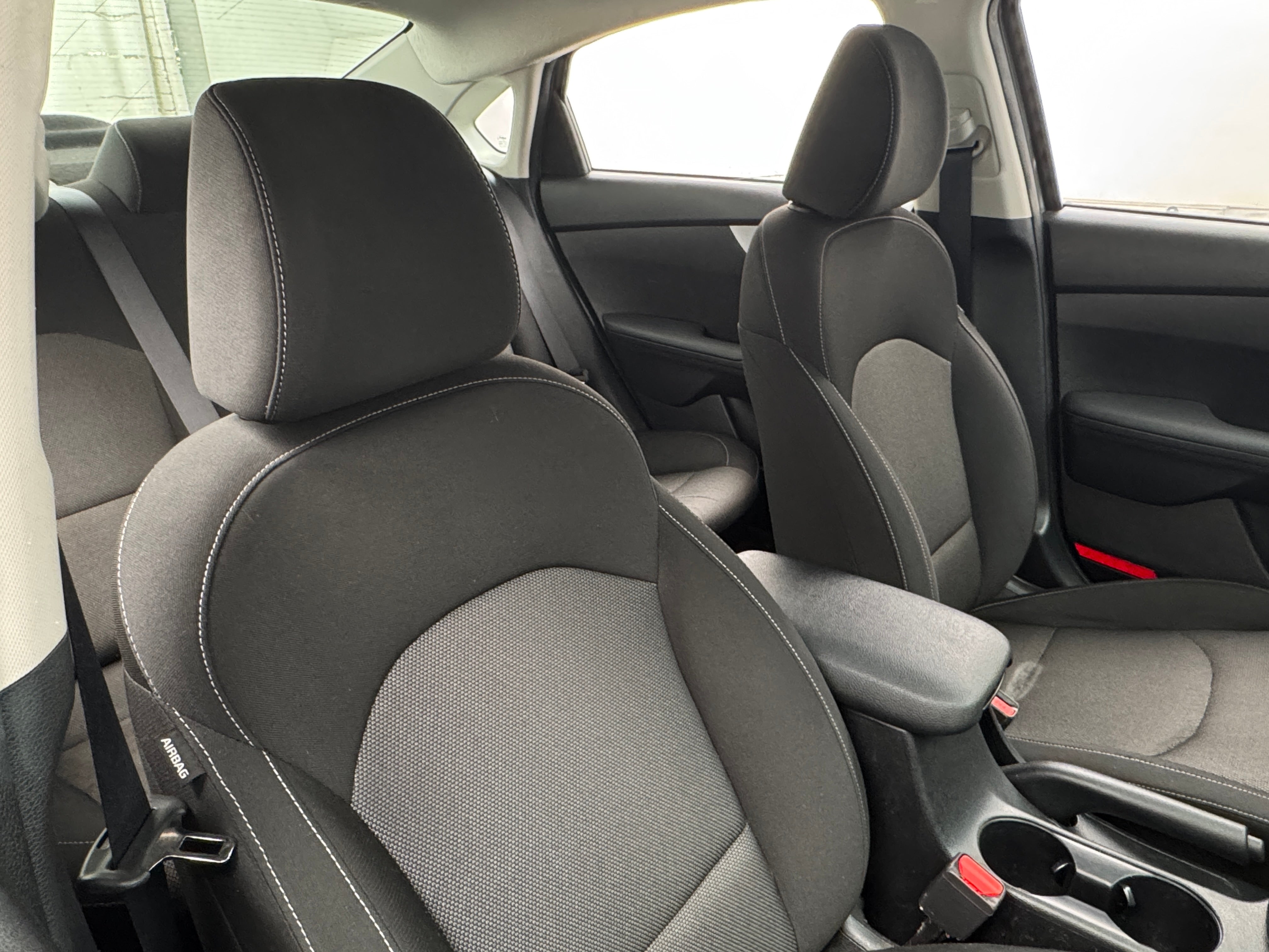 2024 Kia Forte LXS 2
