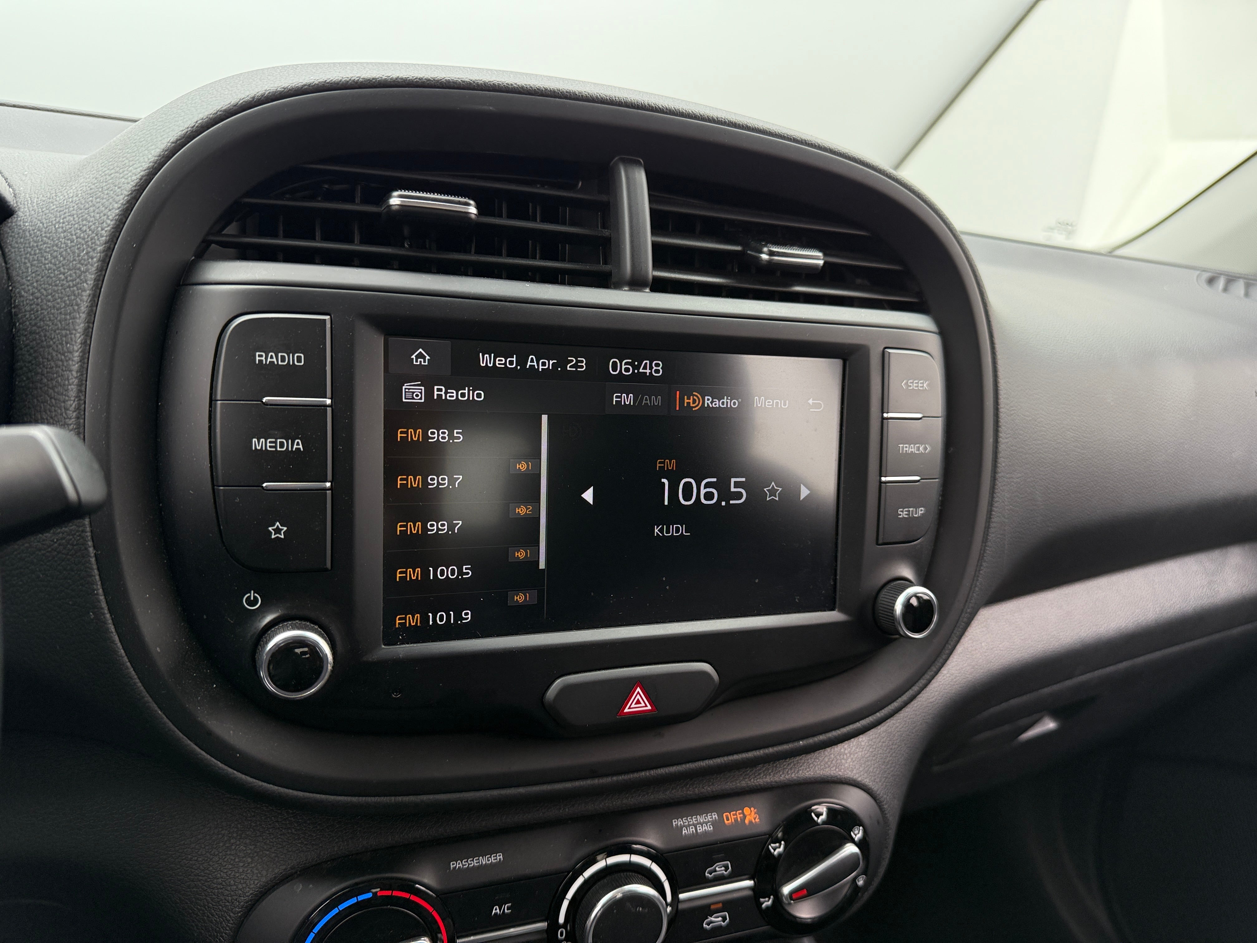 2024 Kia Soul LX 4