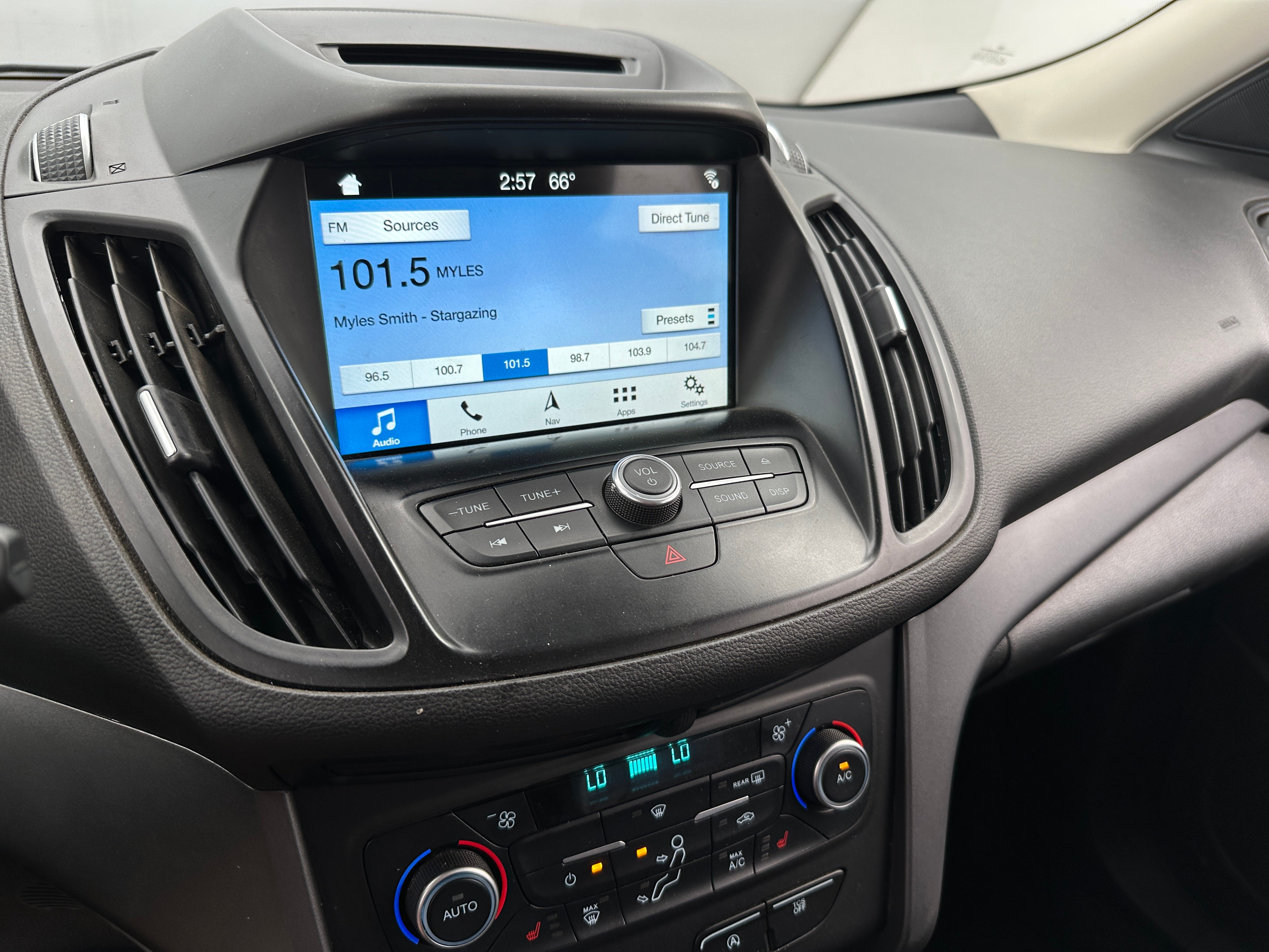2018 Ford Escape SEL 3