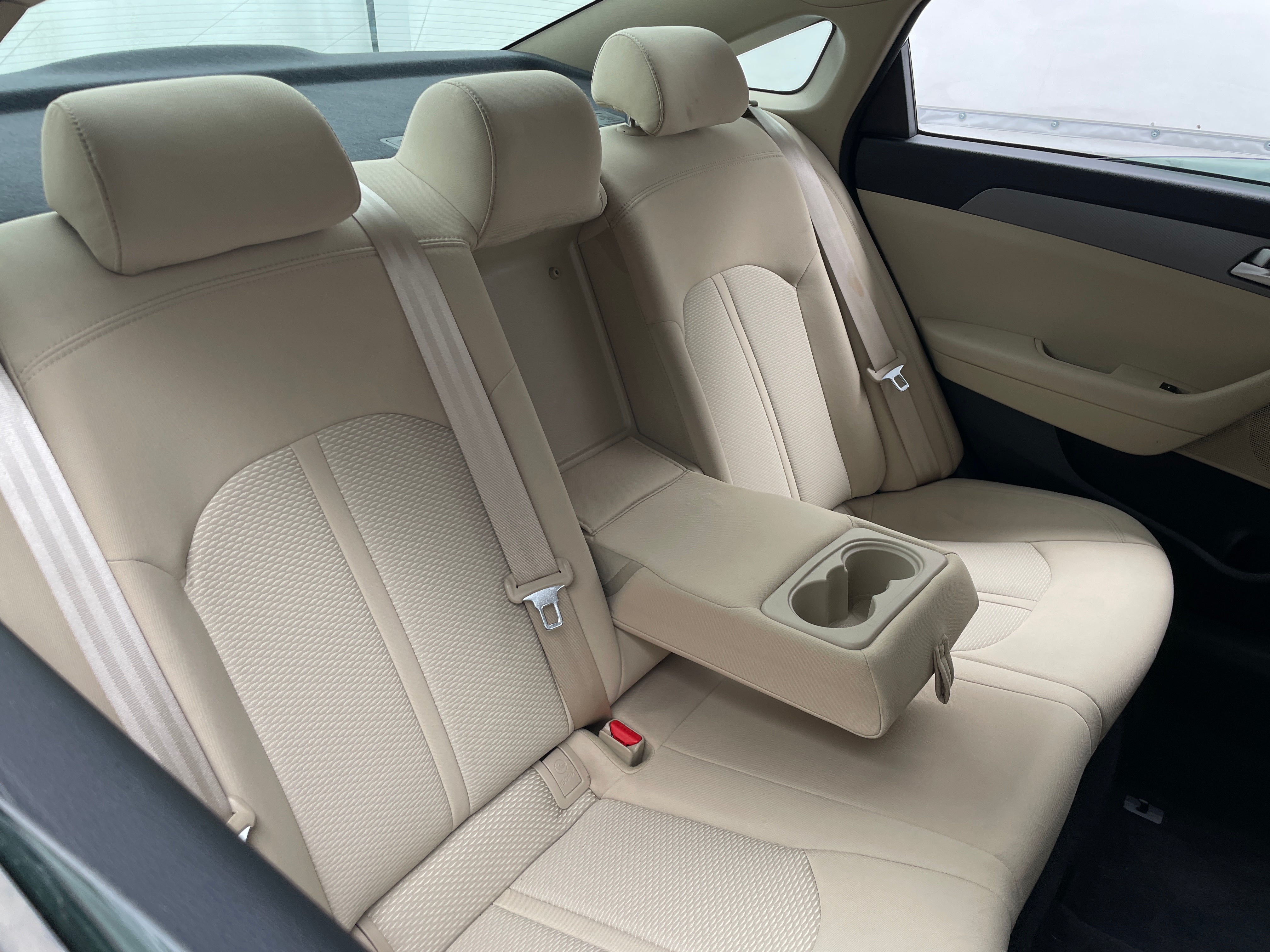 2016 Hyundai Sonata SE 6