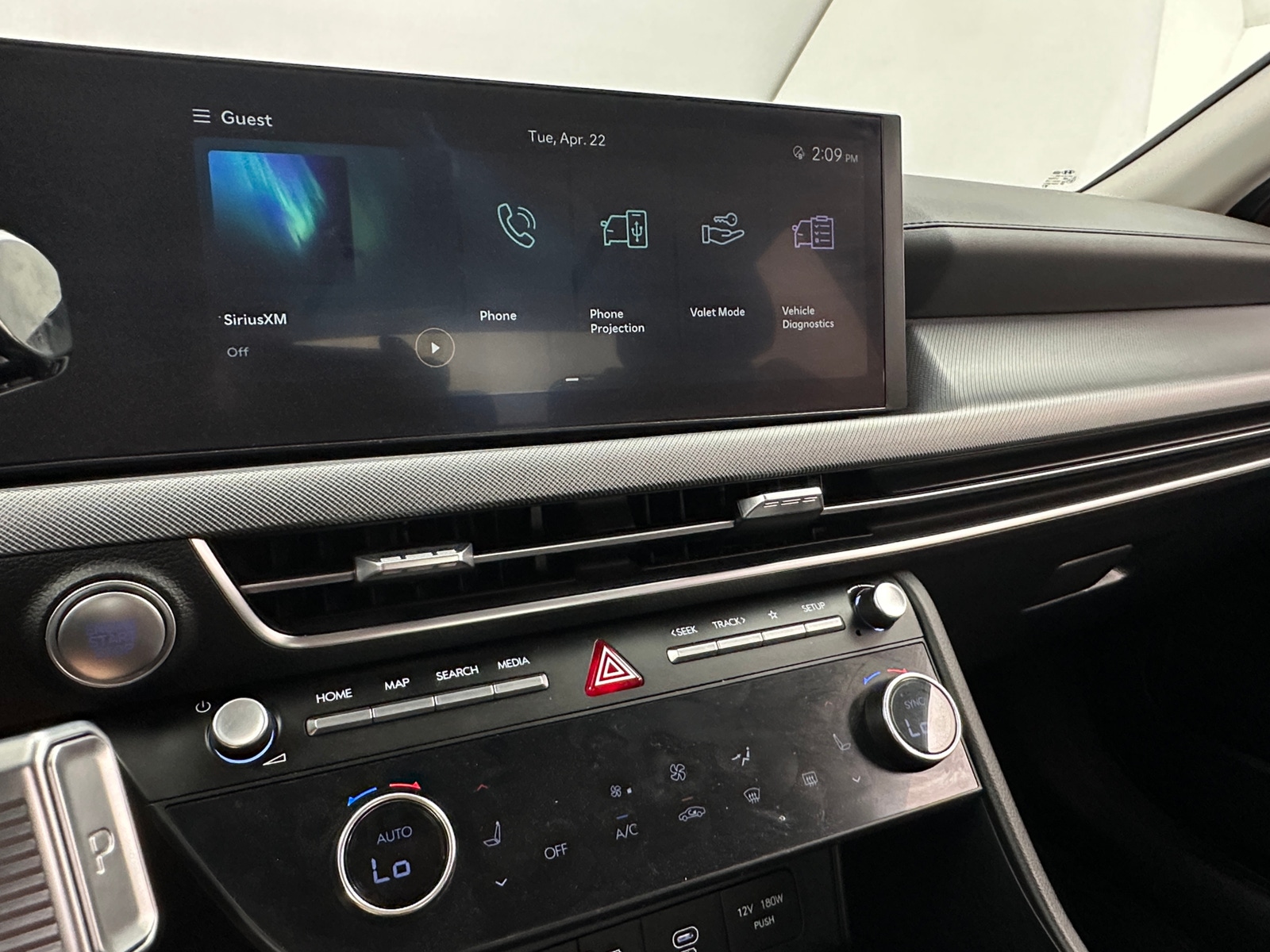 Thumbnail: 2024 Hyundai Sonata - 4