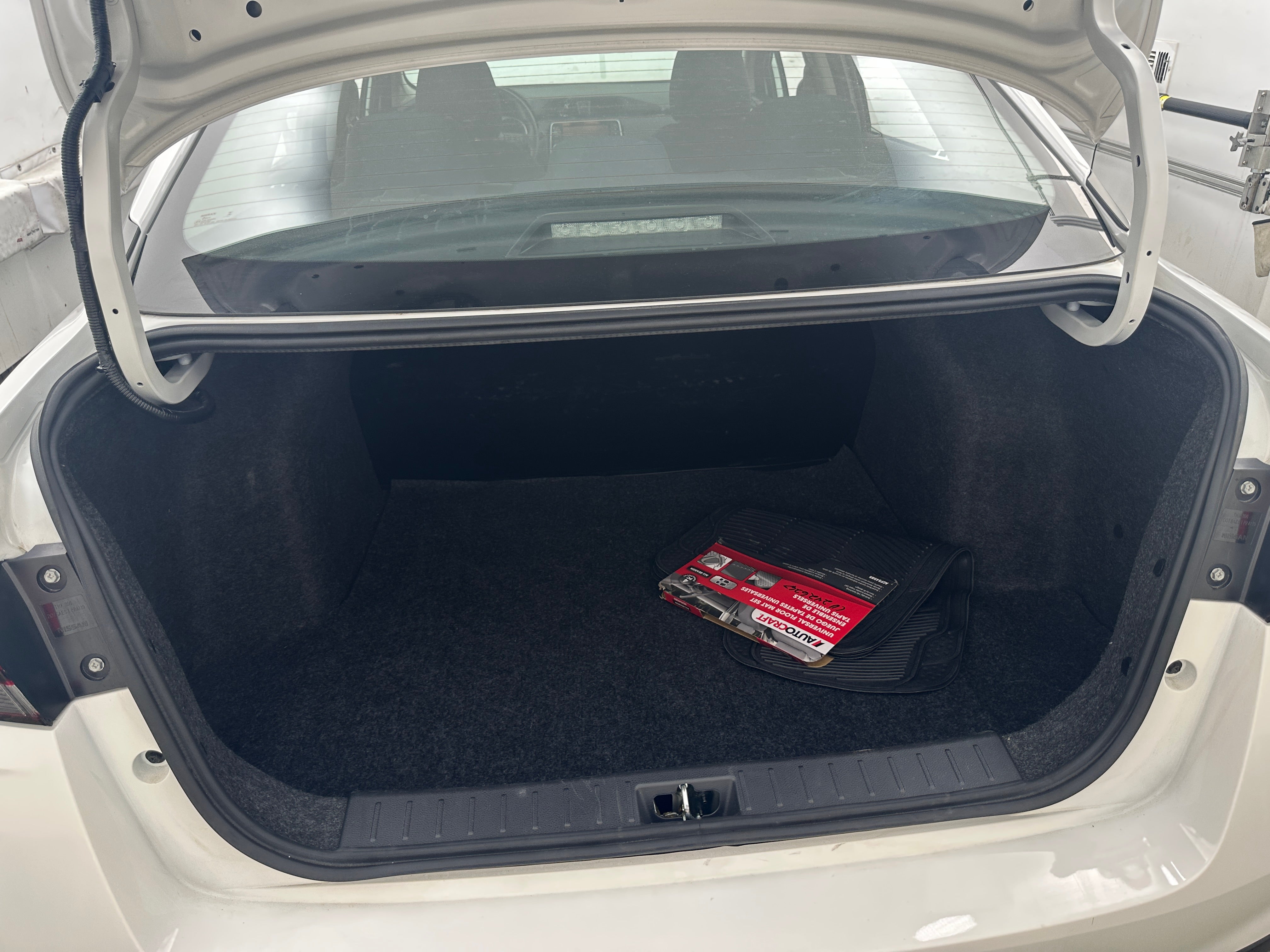 2024 Nissan Versa S 7