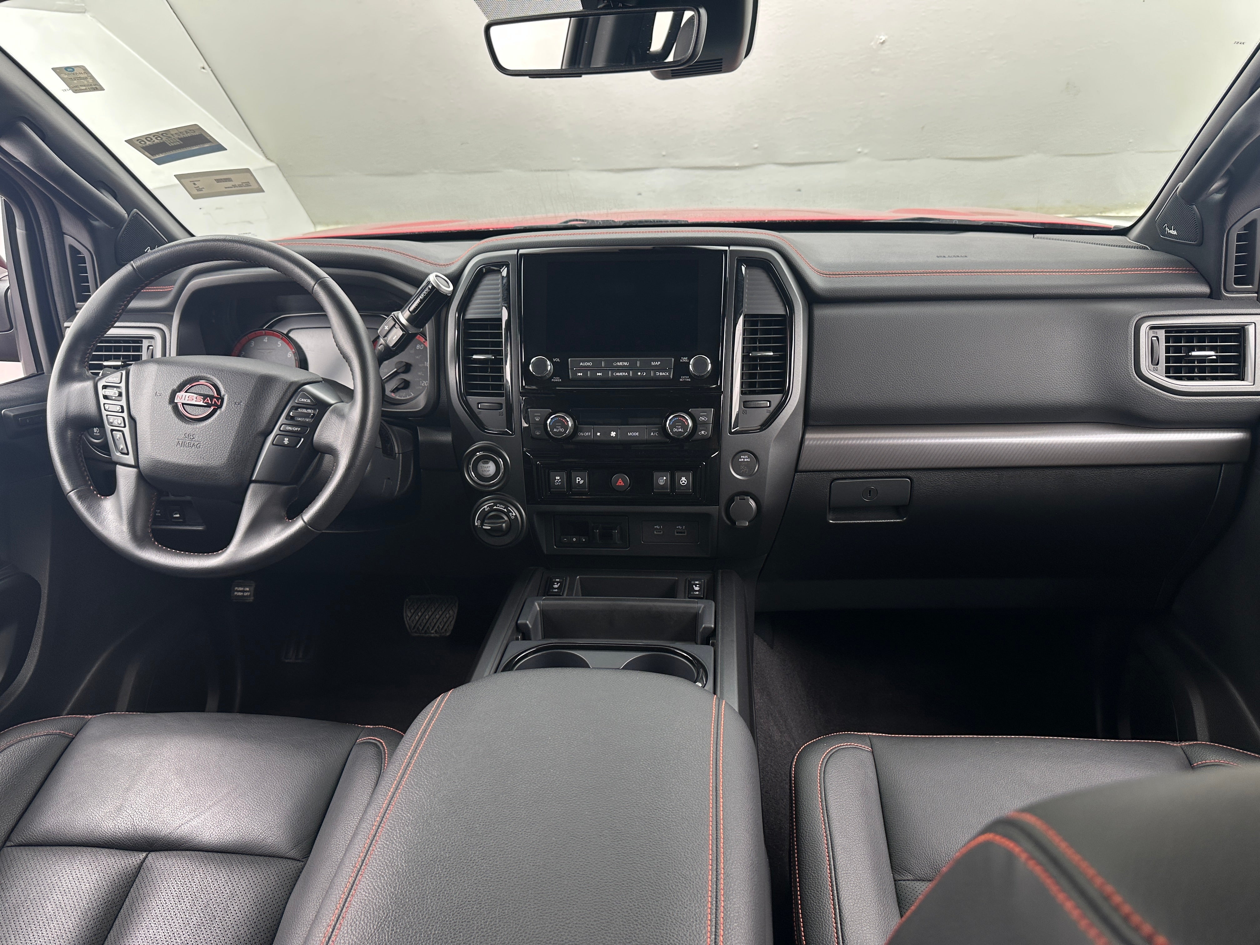 2023 Nissan Titan PRO-4X 3