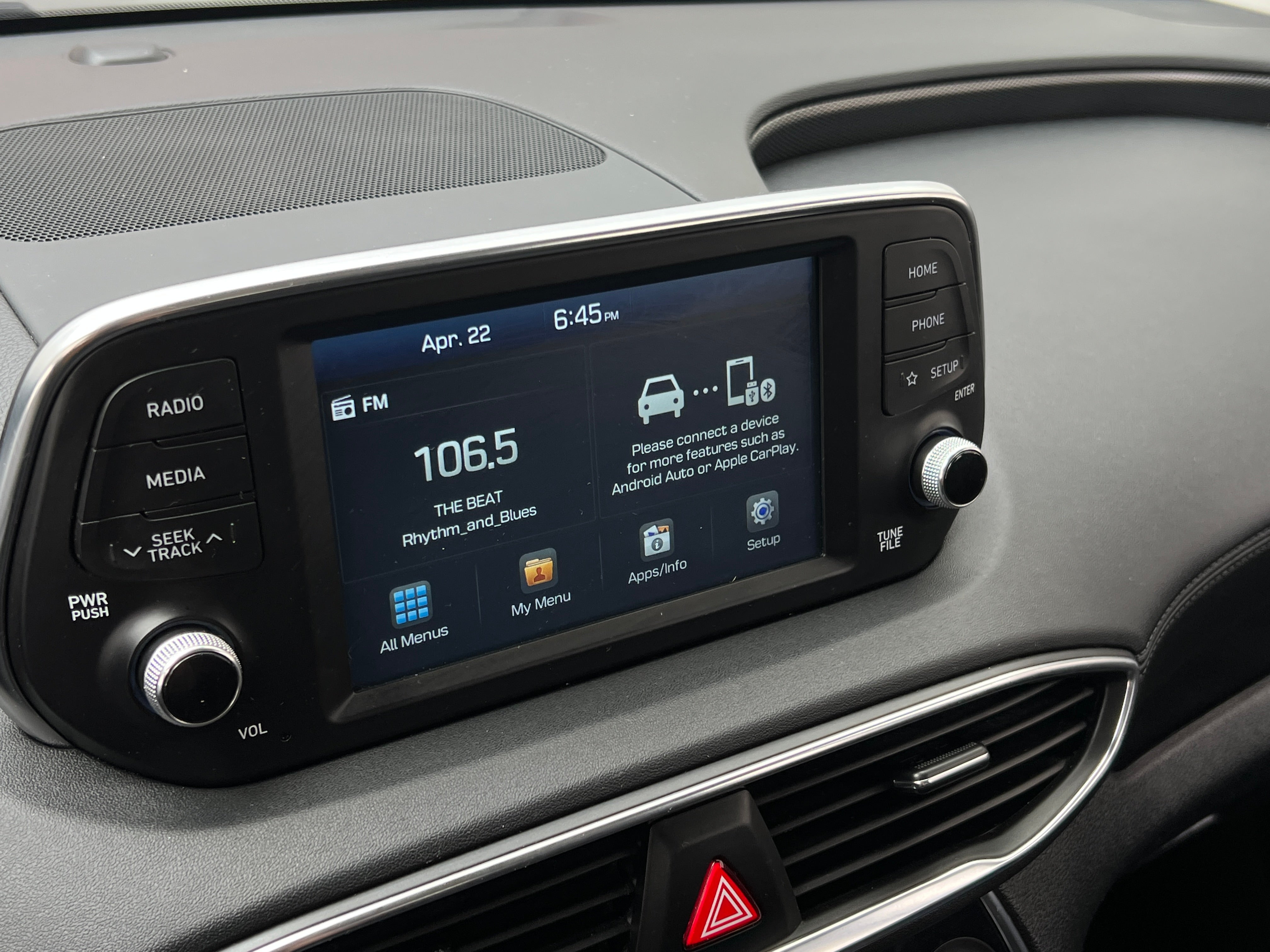 2019 Hyundai Santa Fe SEL 4