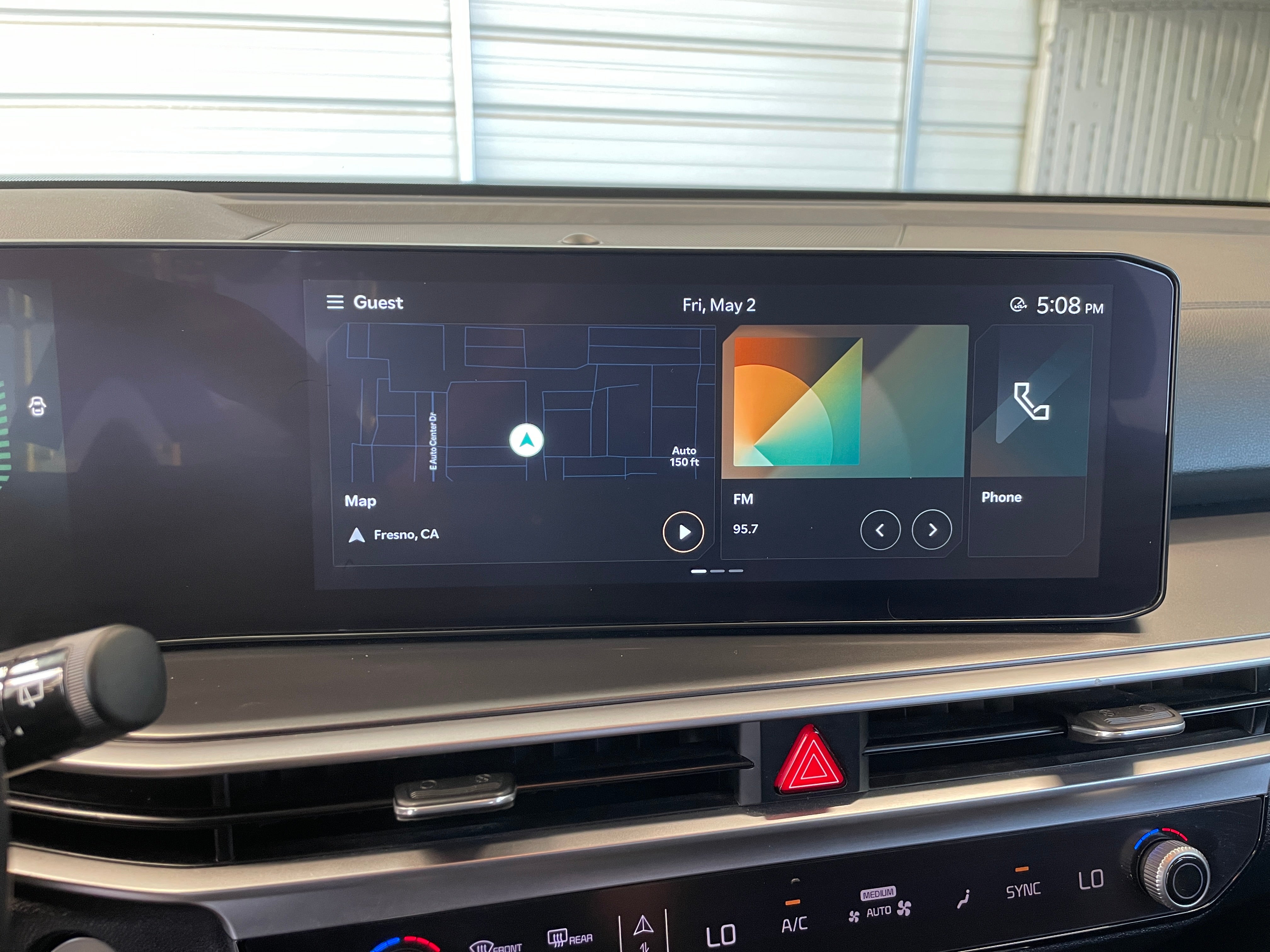 2024 Kia Sorento S 4