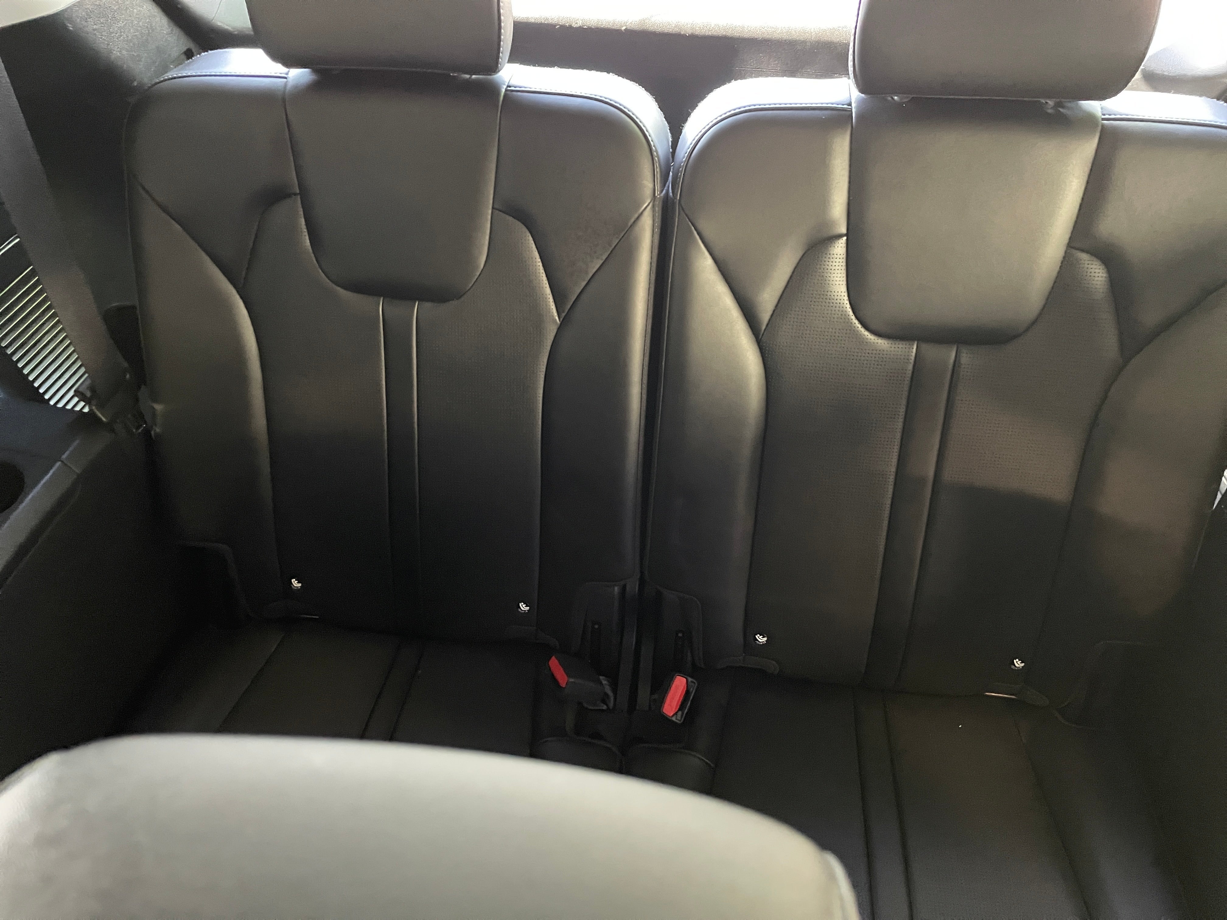 2024 Kia Sorento S 6
