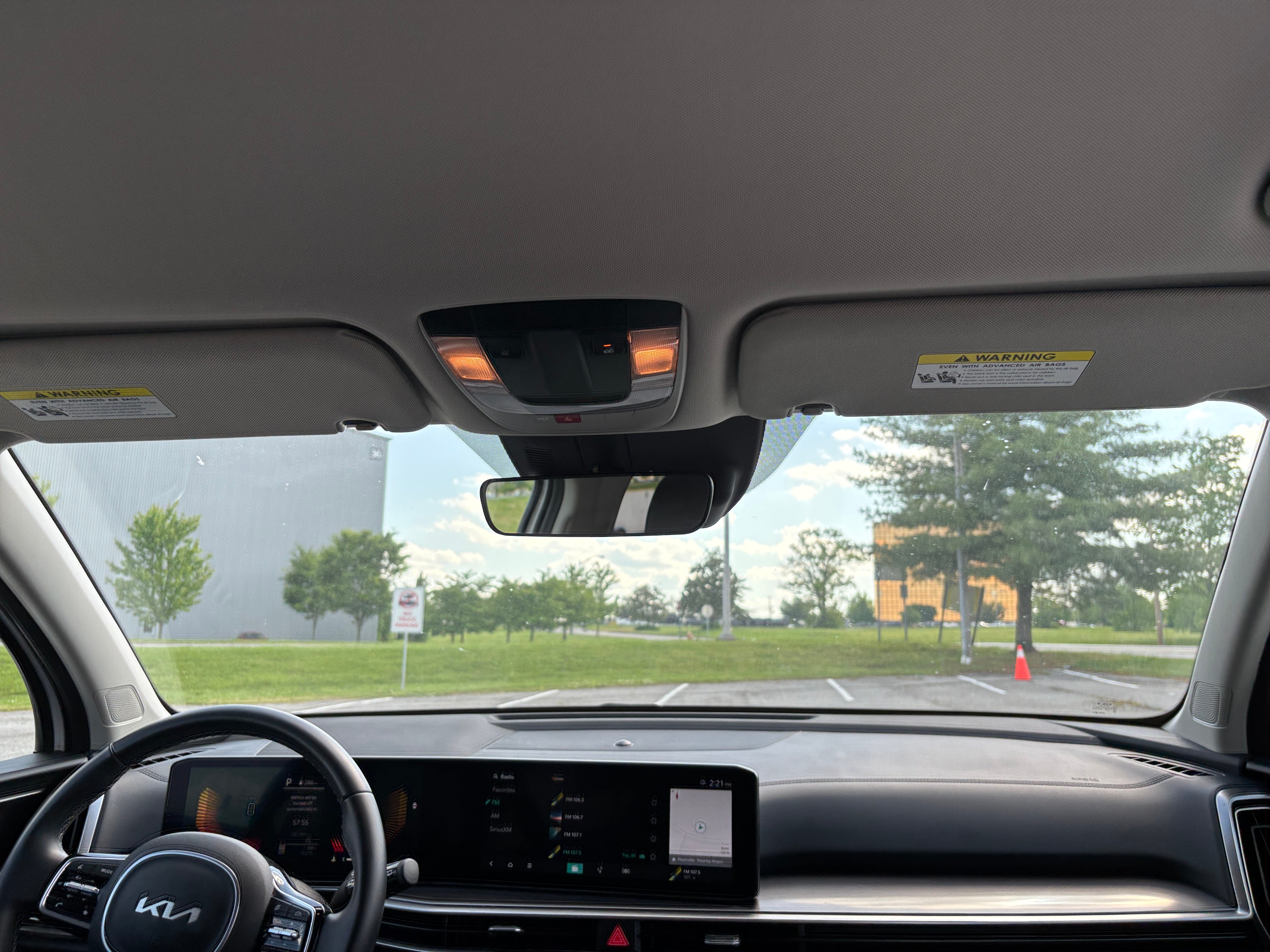 2024 Kia Sorento S 3