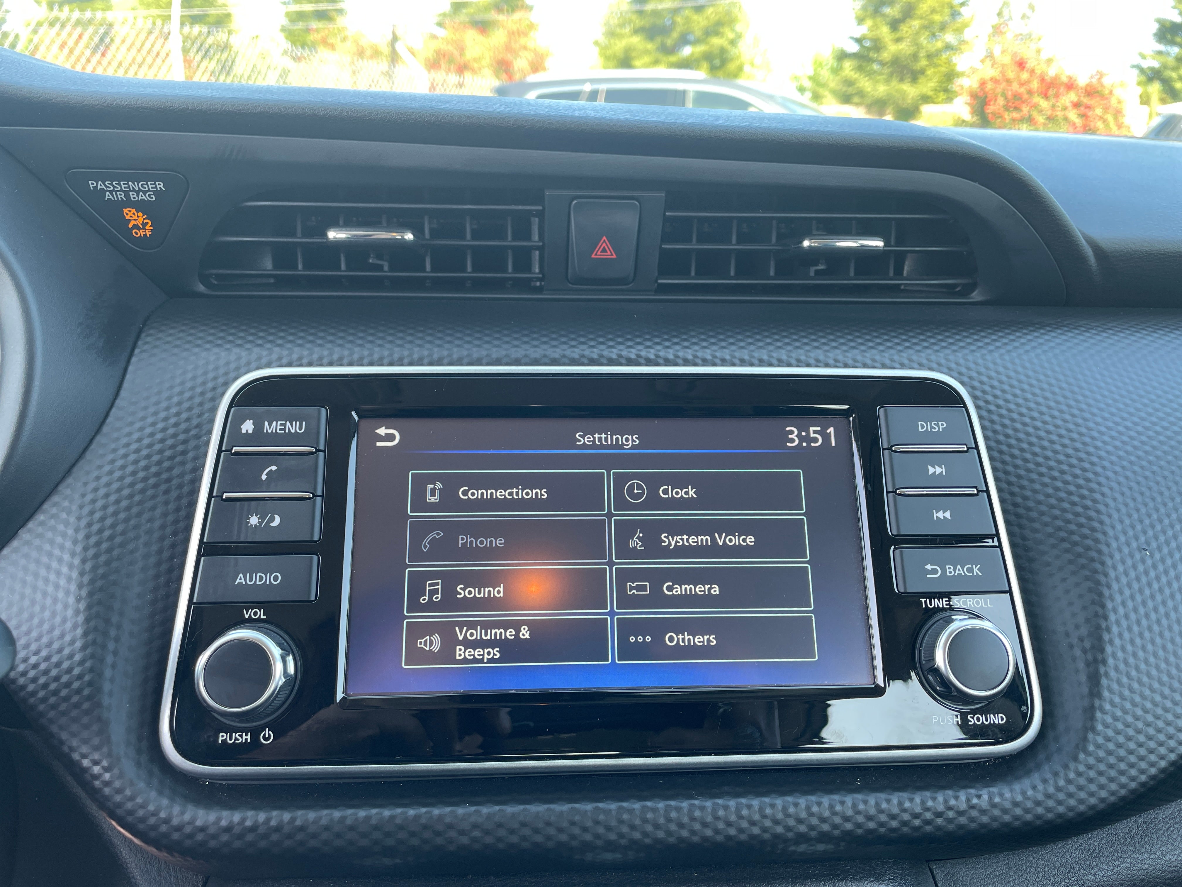 2024 Nissan Kicks S 4