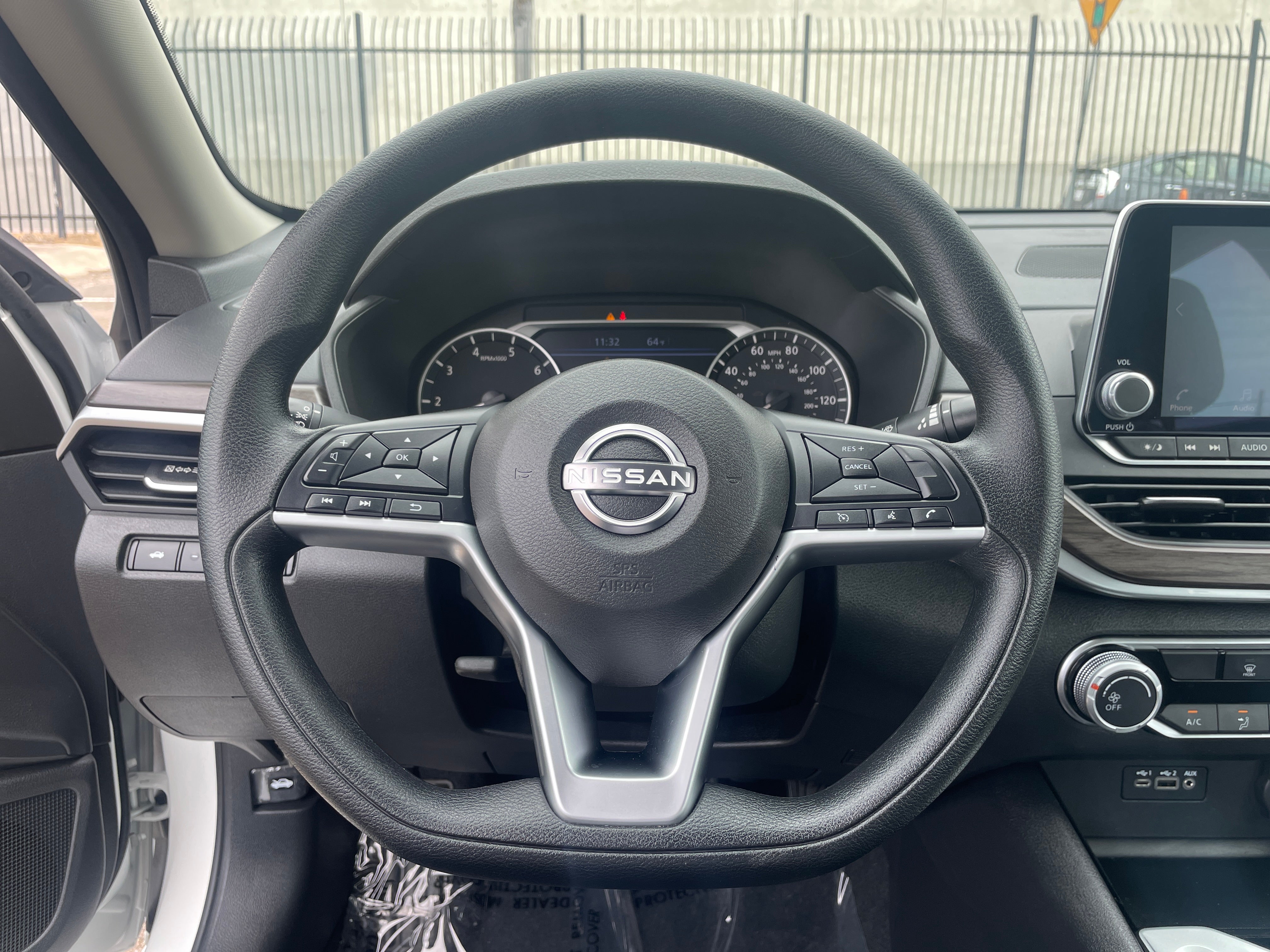 2024 Nissan Altima SV 5
