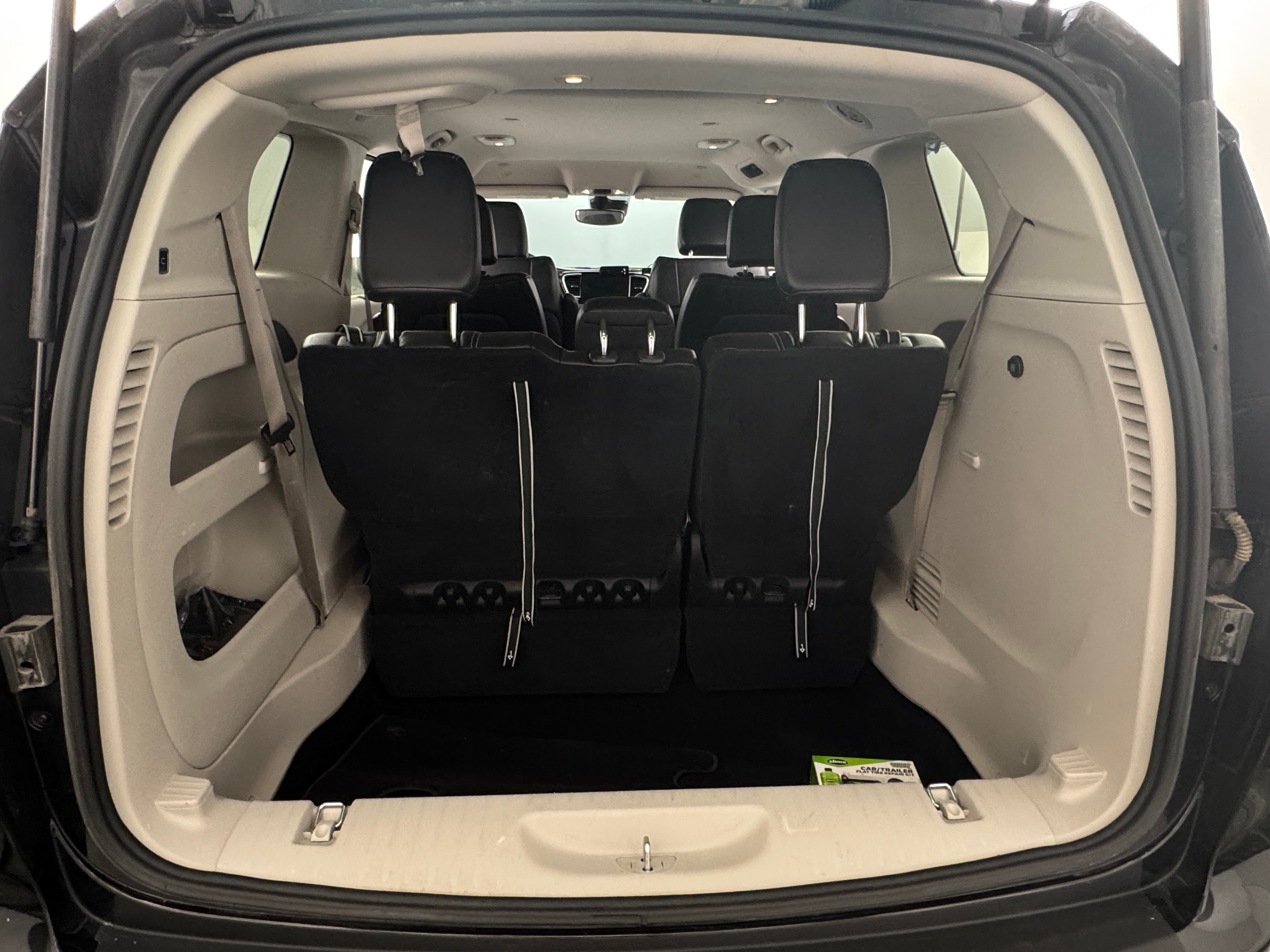 2023 Chrysler Pacifica Touring L 6