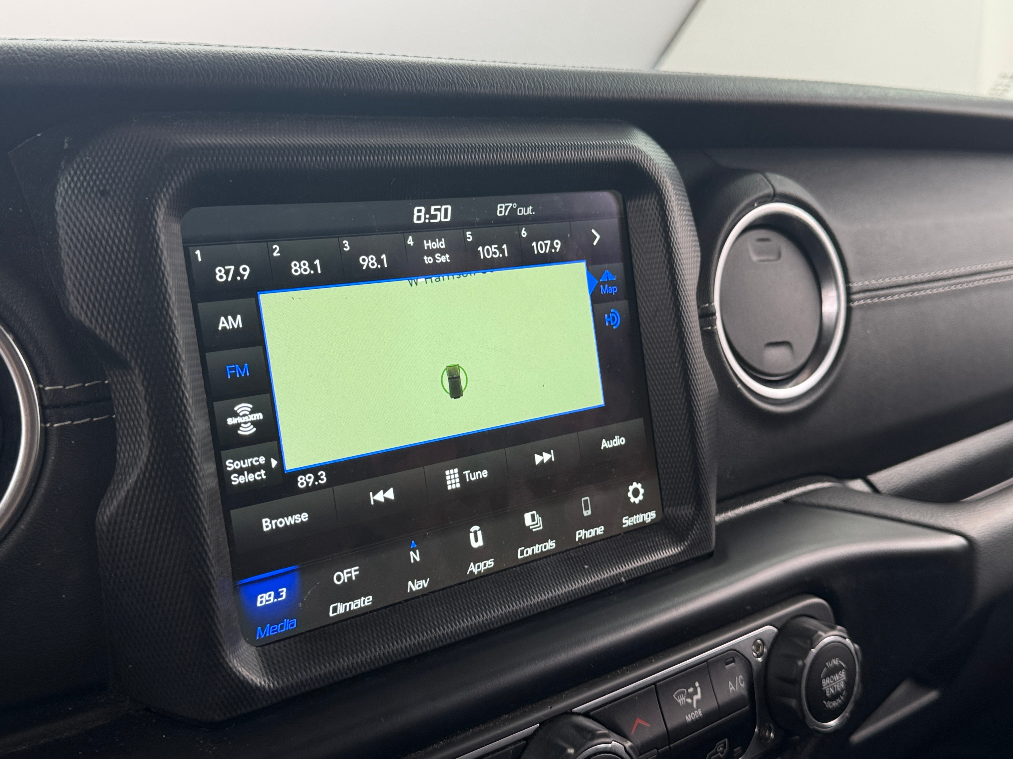 2021 Jeep Wrangler Unlimited Sahara 4xe 3