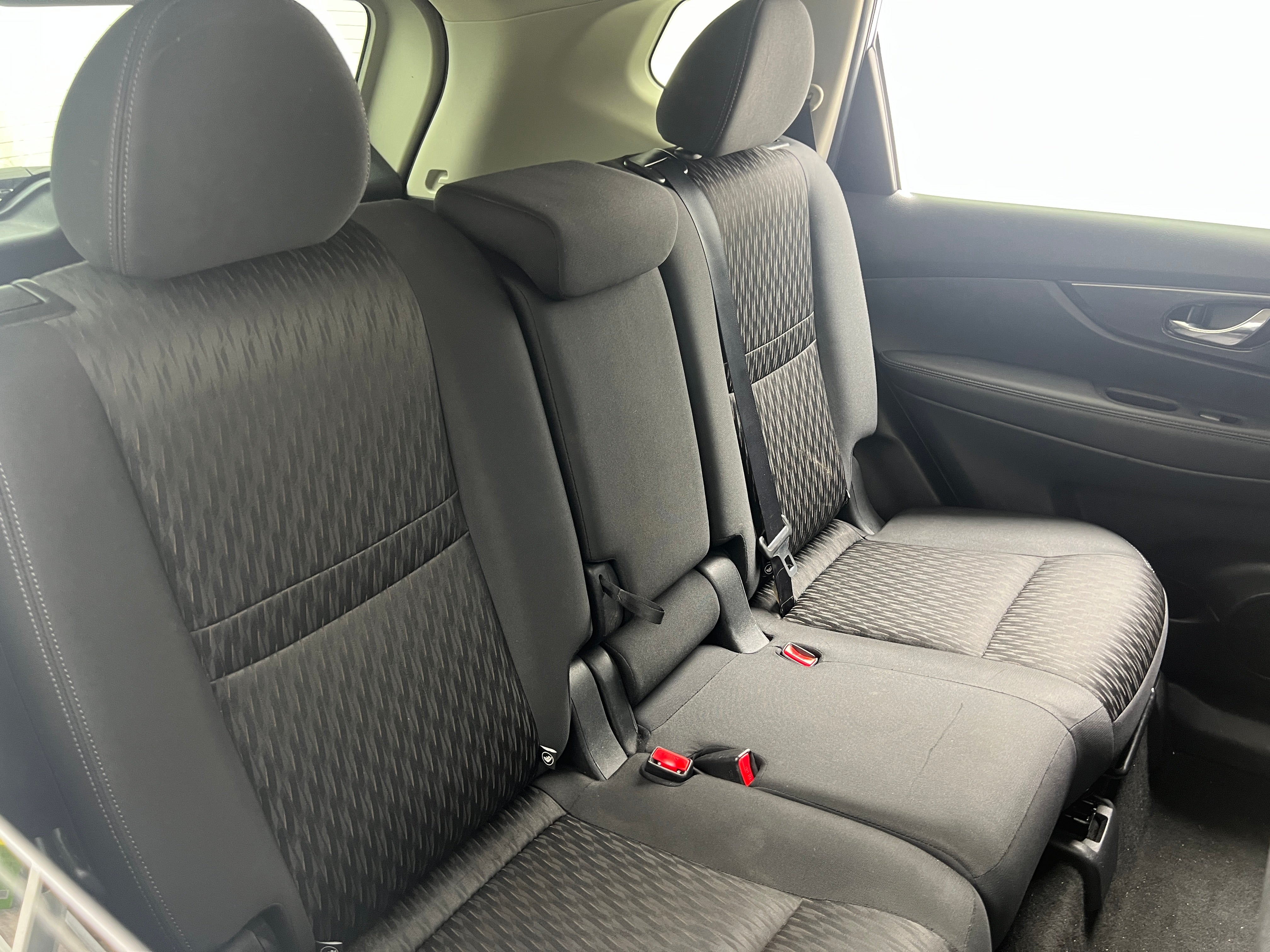 2018 Nissan Rogue SV 6