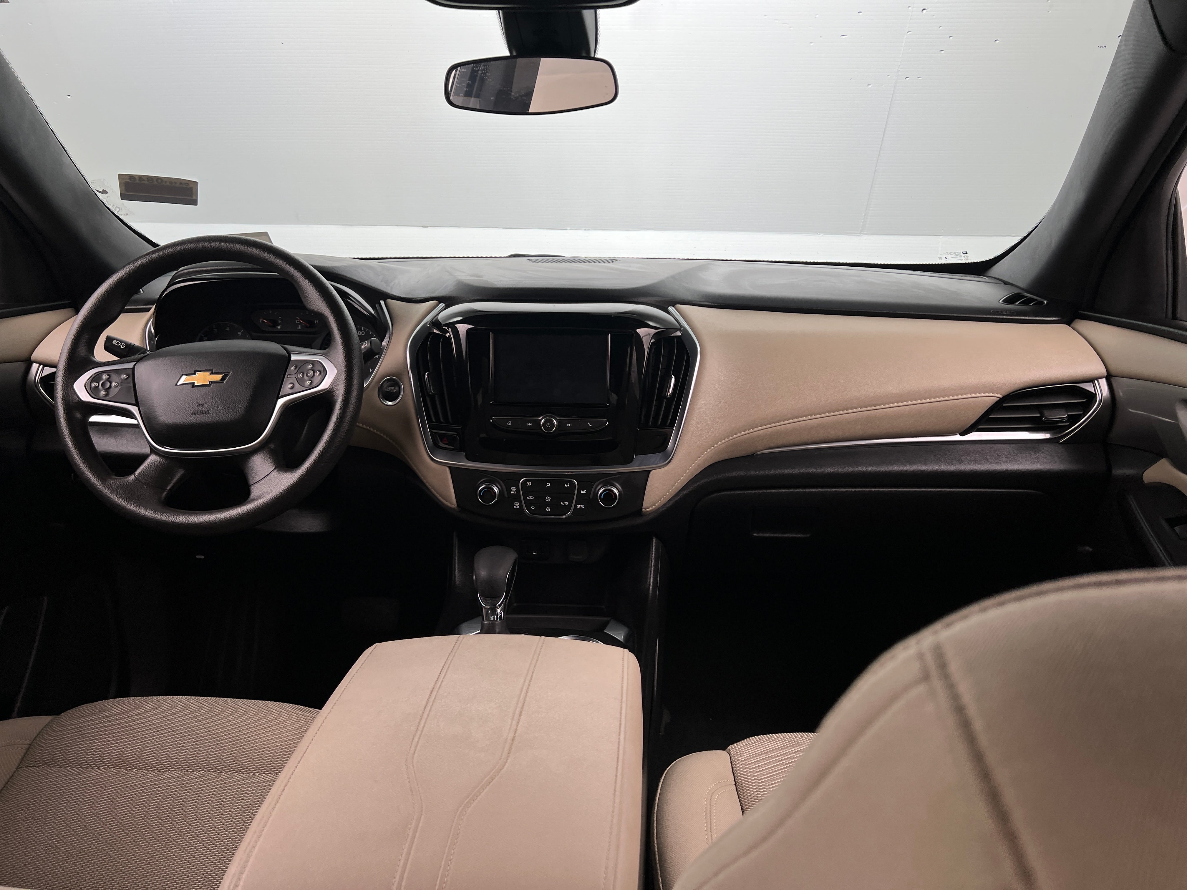 2023 Chevrolet Traverse LS 3