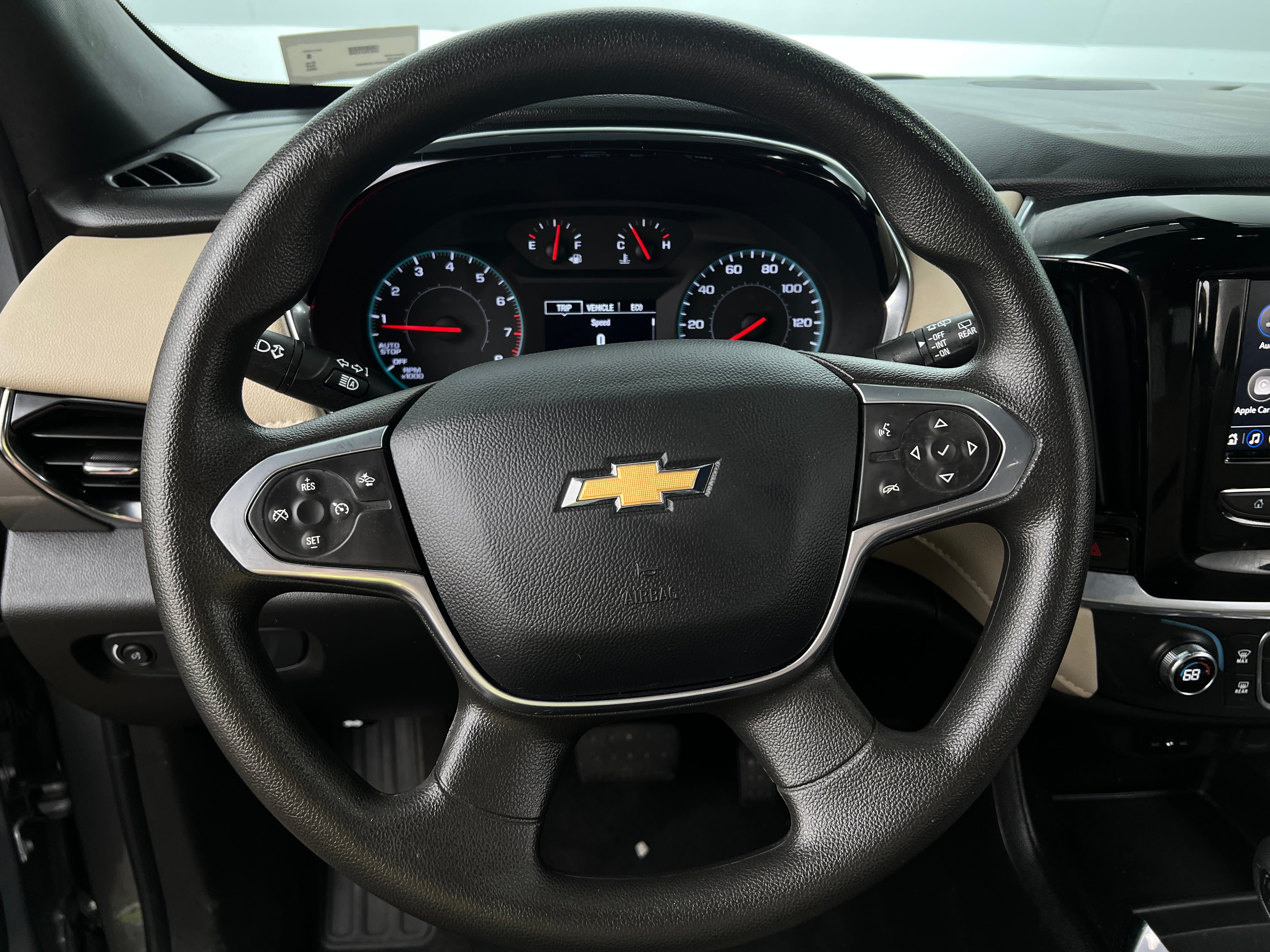 2023 Chevrolet Traverse LS 5