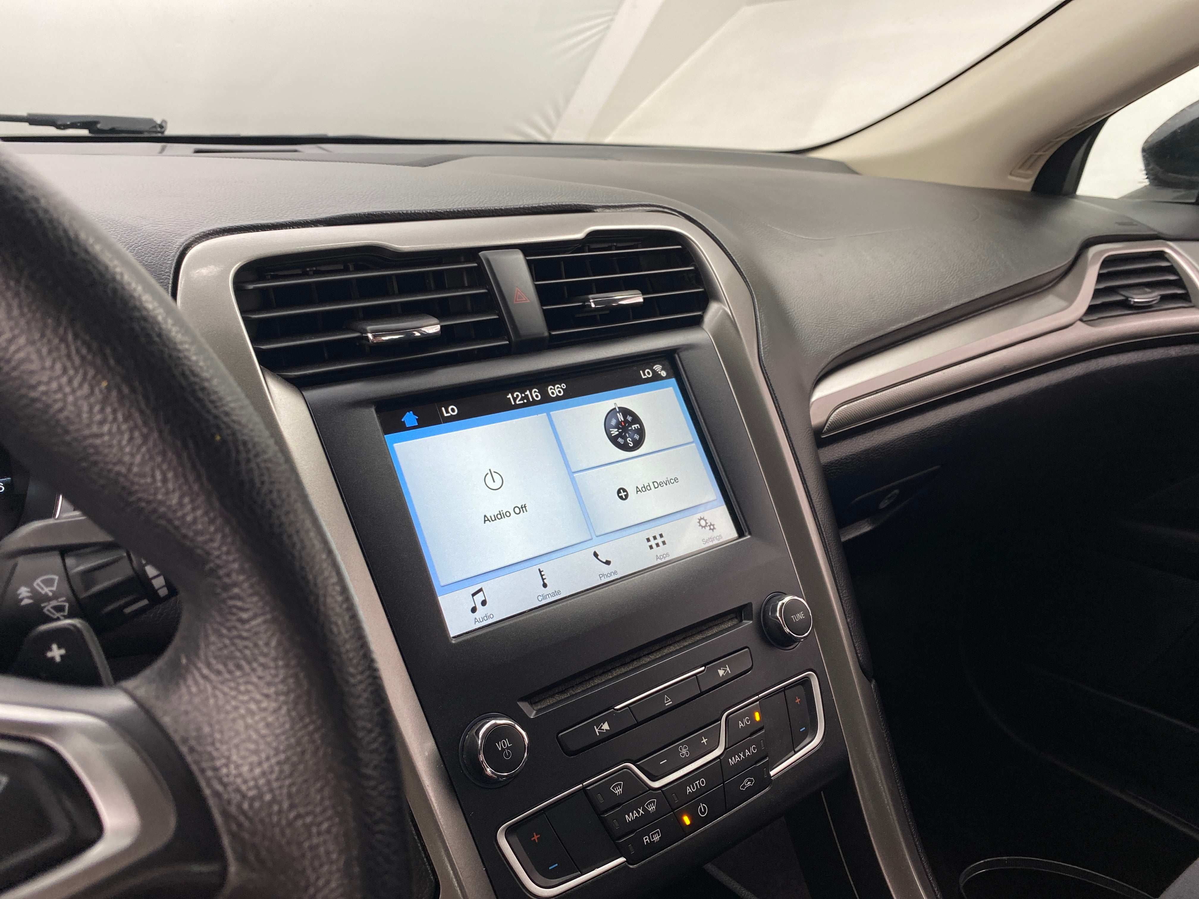 2017 Ford Fusion SE 4
