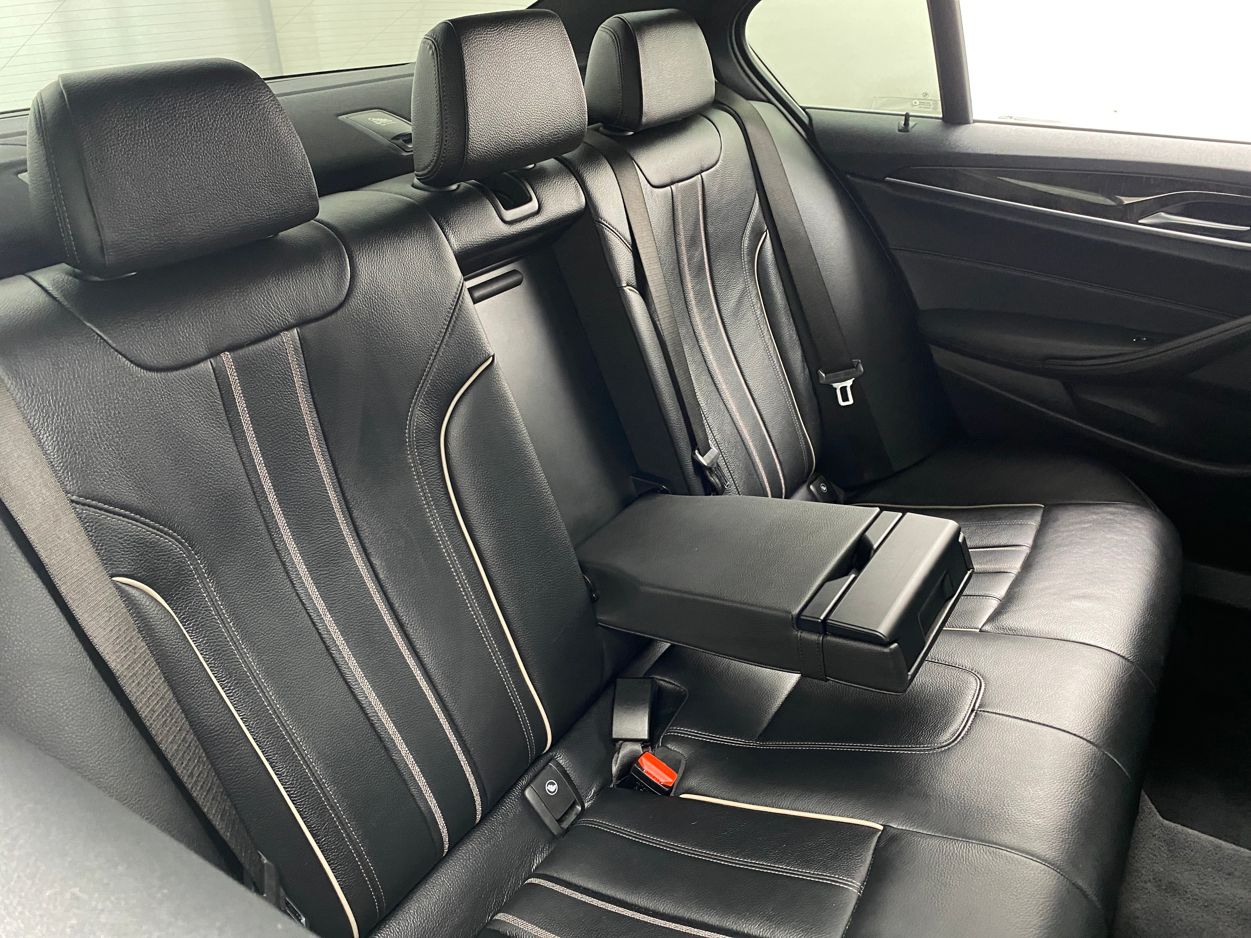 2019 BMW 5 Series 540i 5