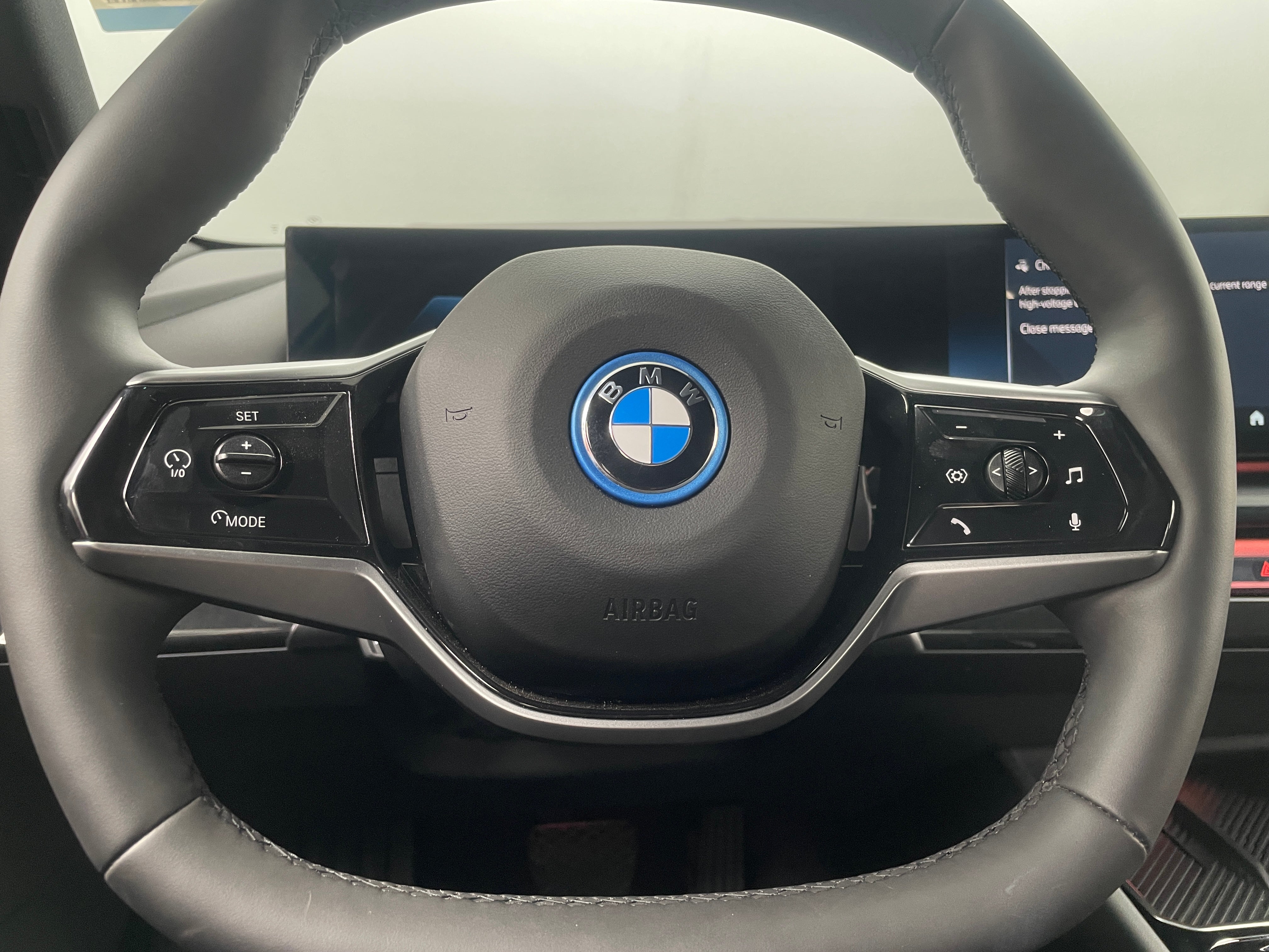 2024 BMW i5 eDrive40 4