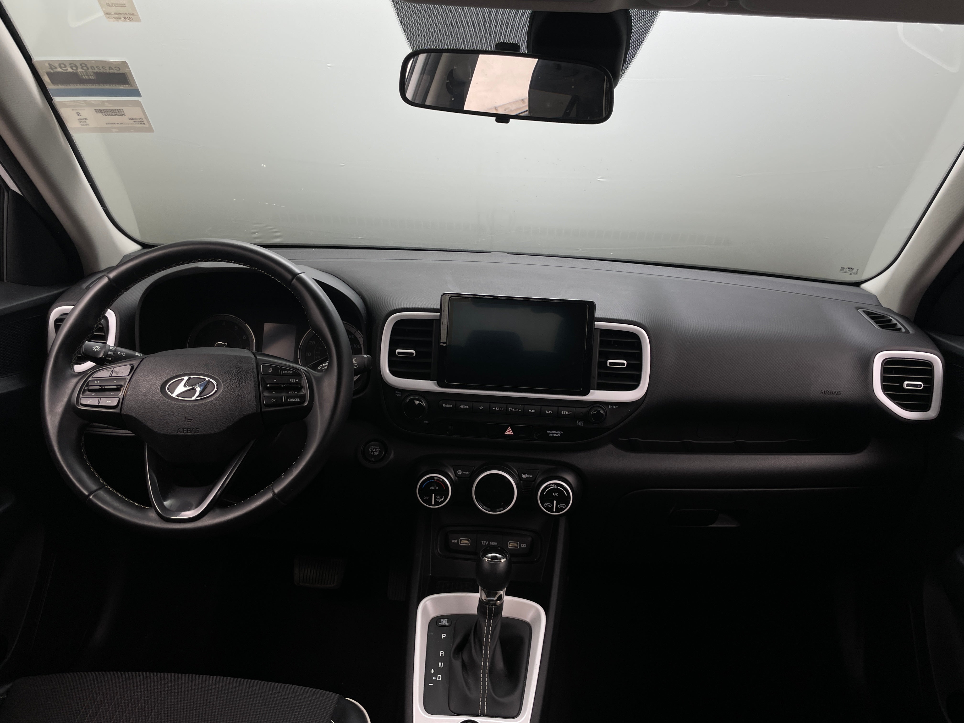 2022 Hyundai Venue Limited 3