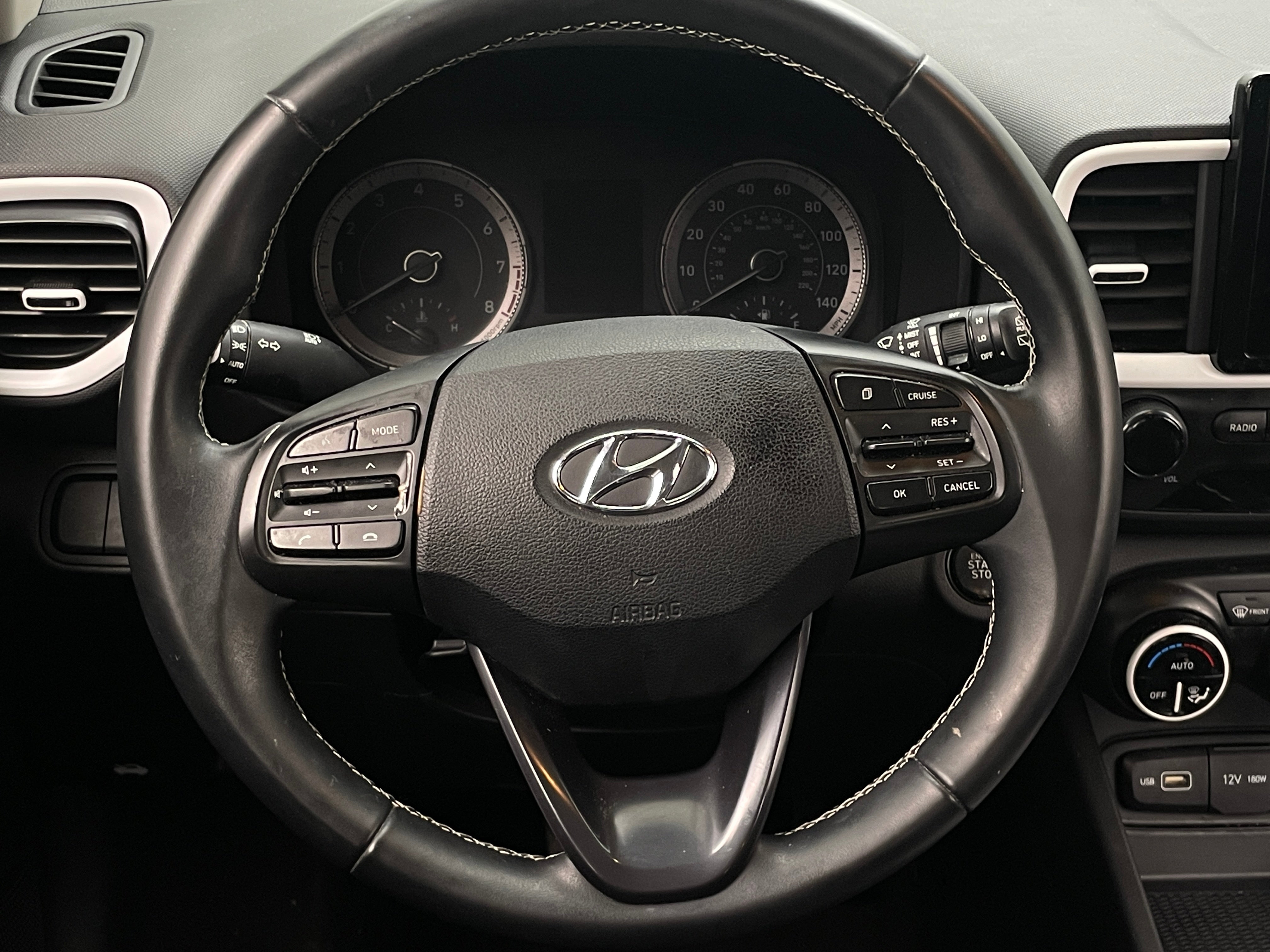 2022 Hyundai Venue Limited 5