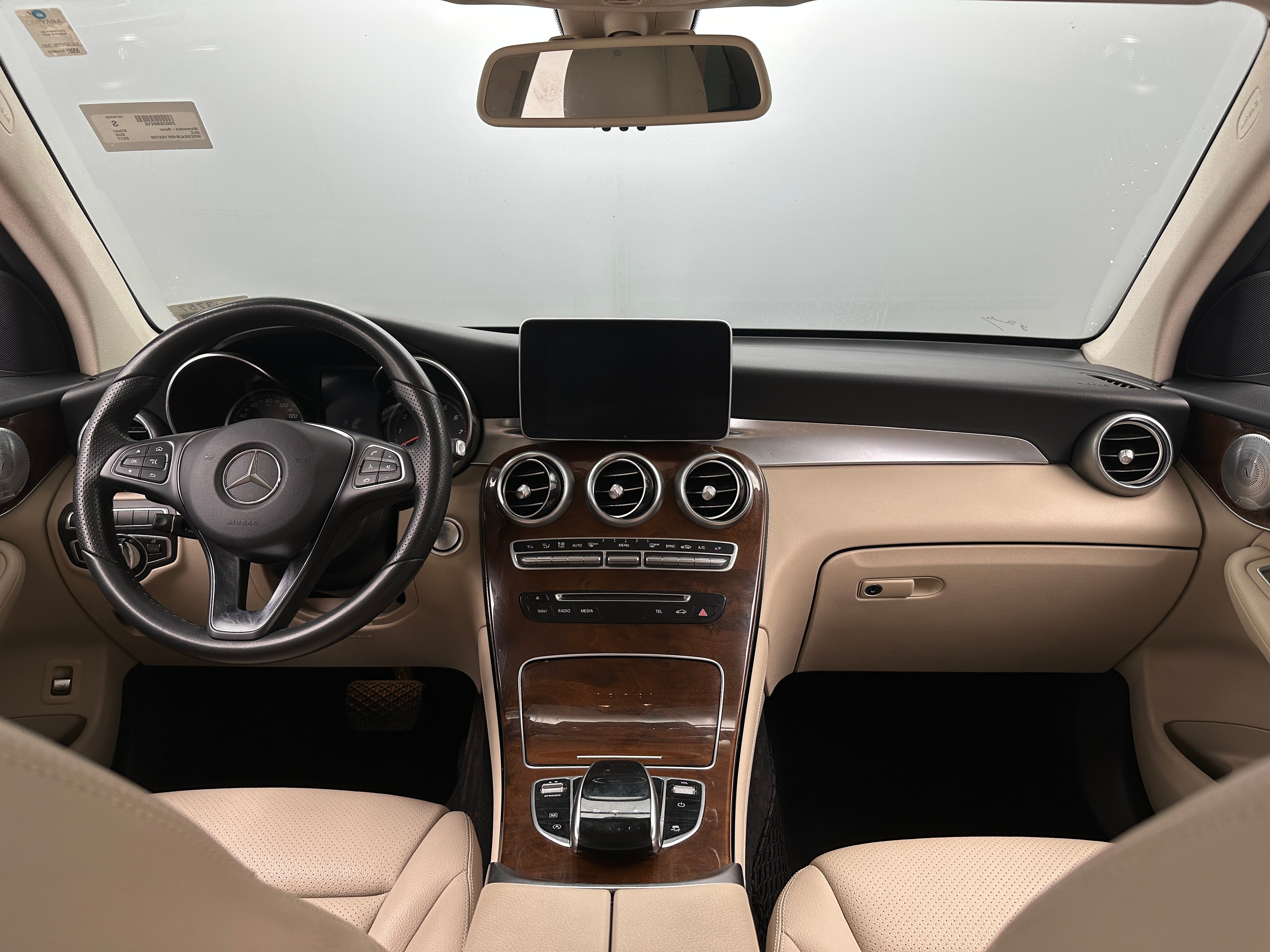 2017 Mercedes-Benz GLC 300 2