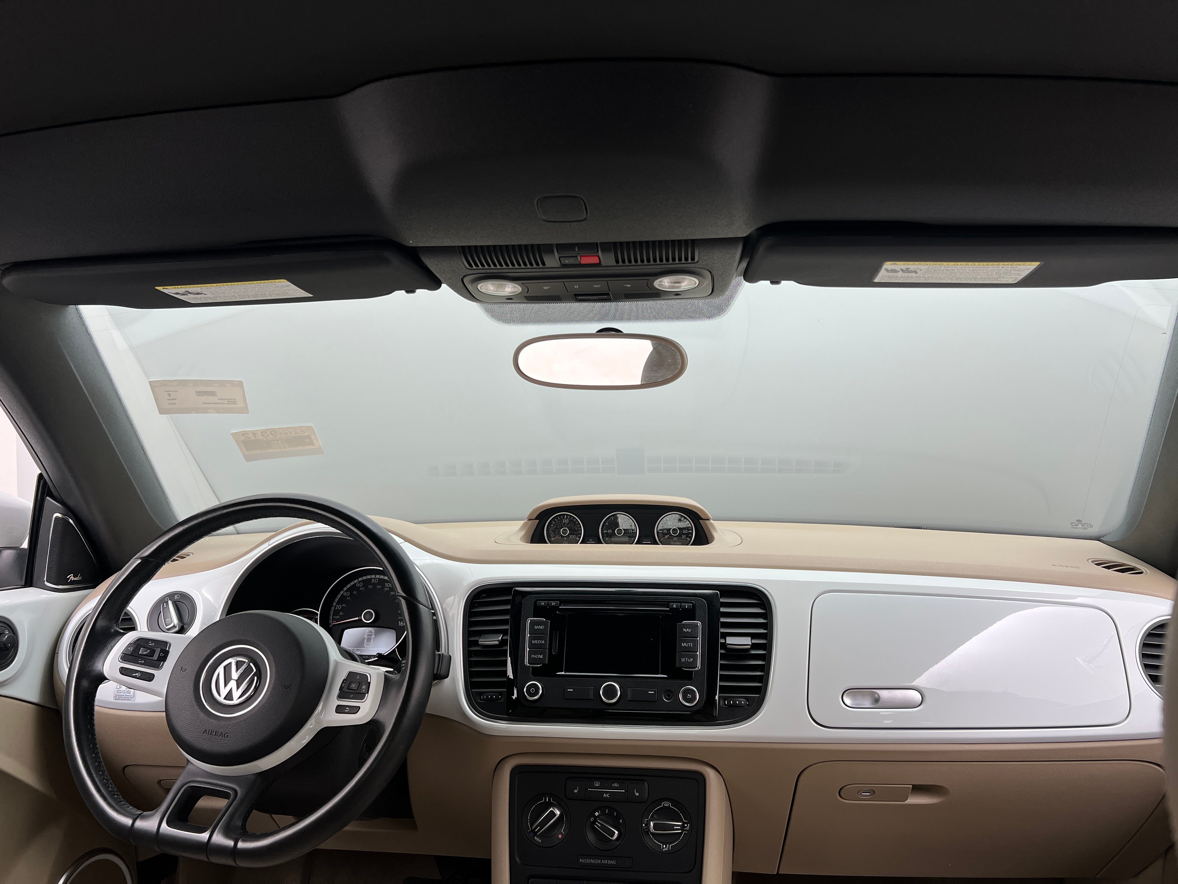 2014 Volkswagen Beetle  3