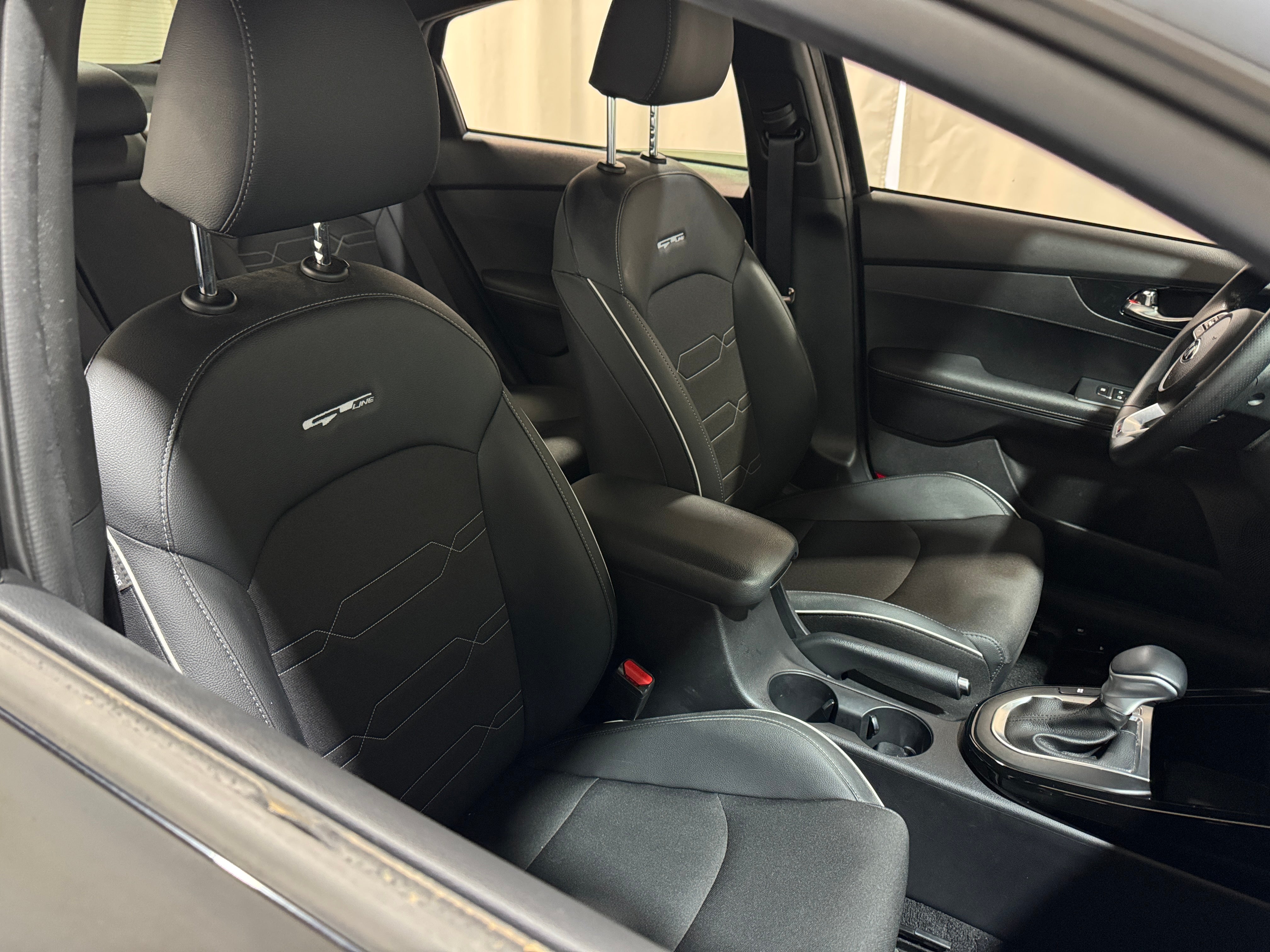 2021 Kia Forte GT-Line 2
