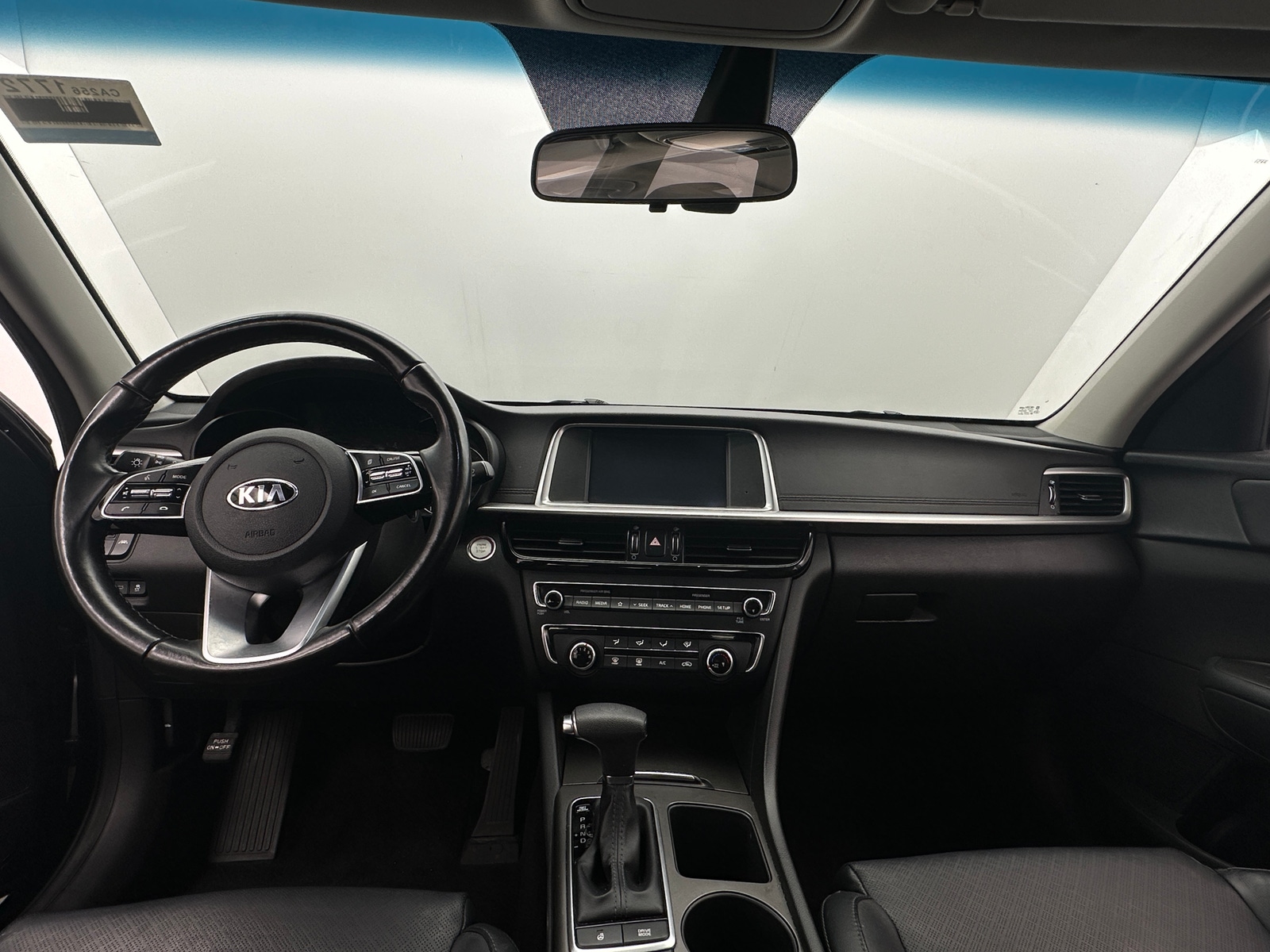 Thumbnail: 2020 Kia Optima - 2