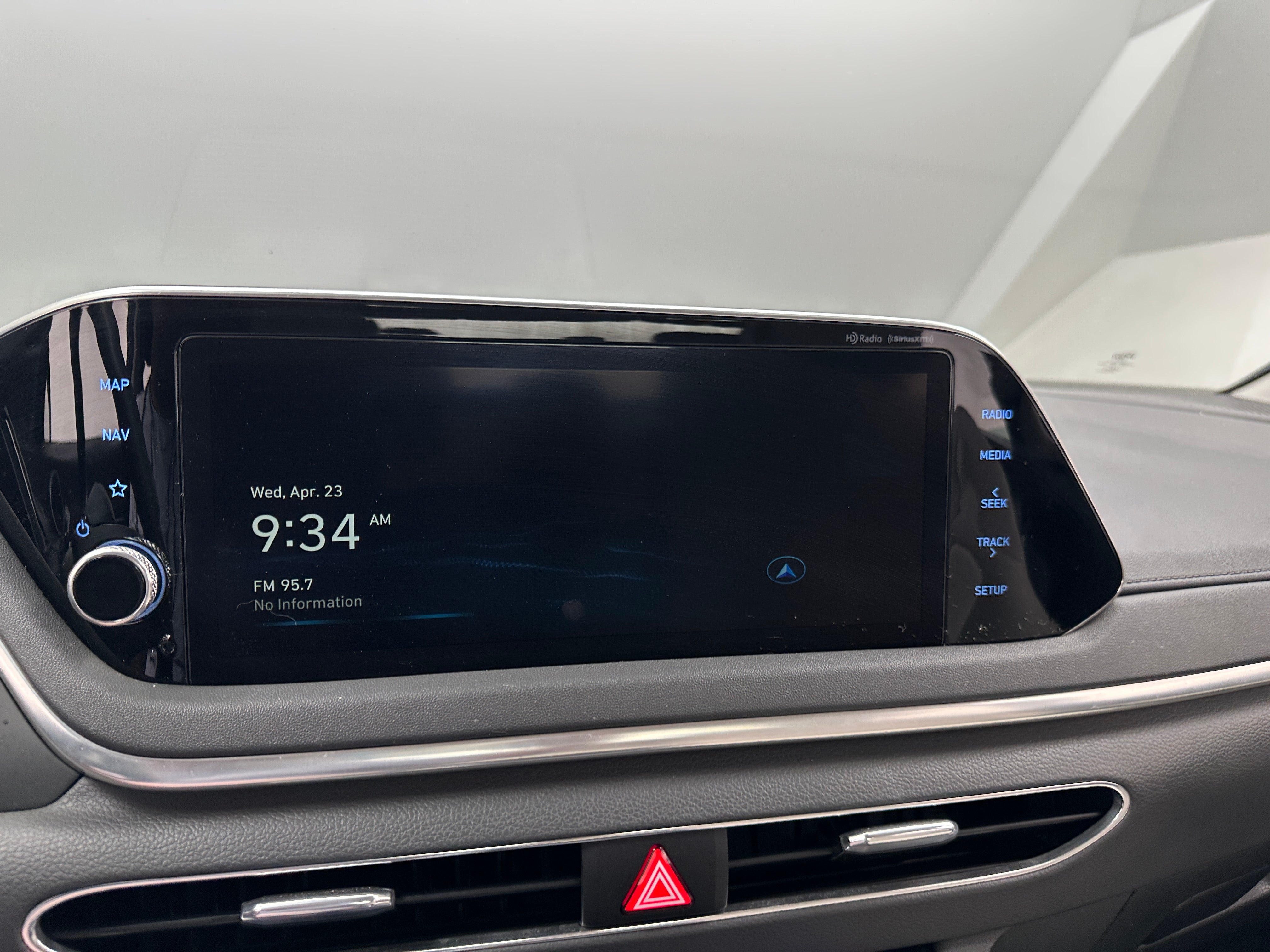 2023 Hyundai Sonata SEL 4