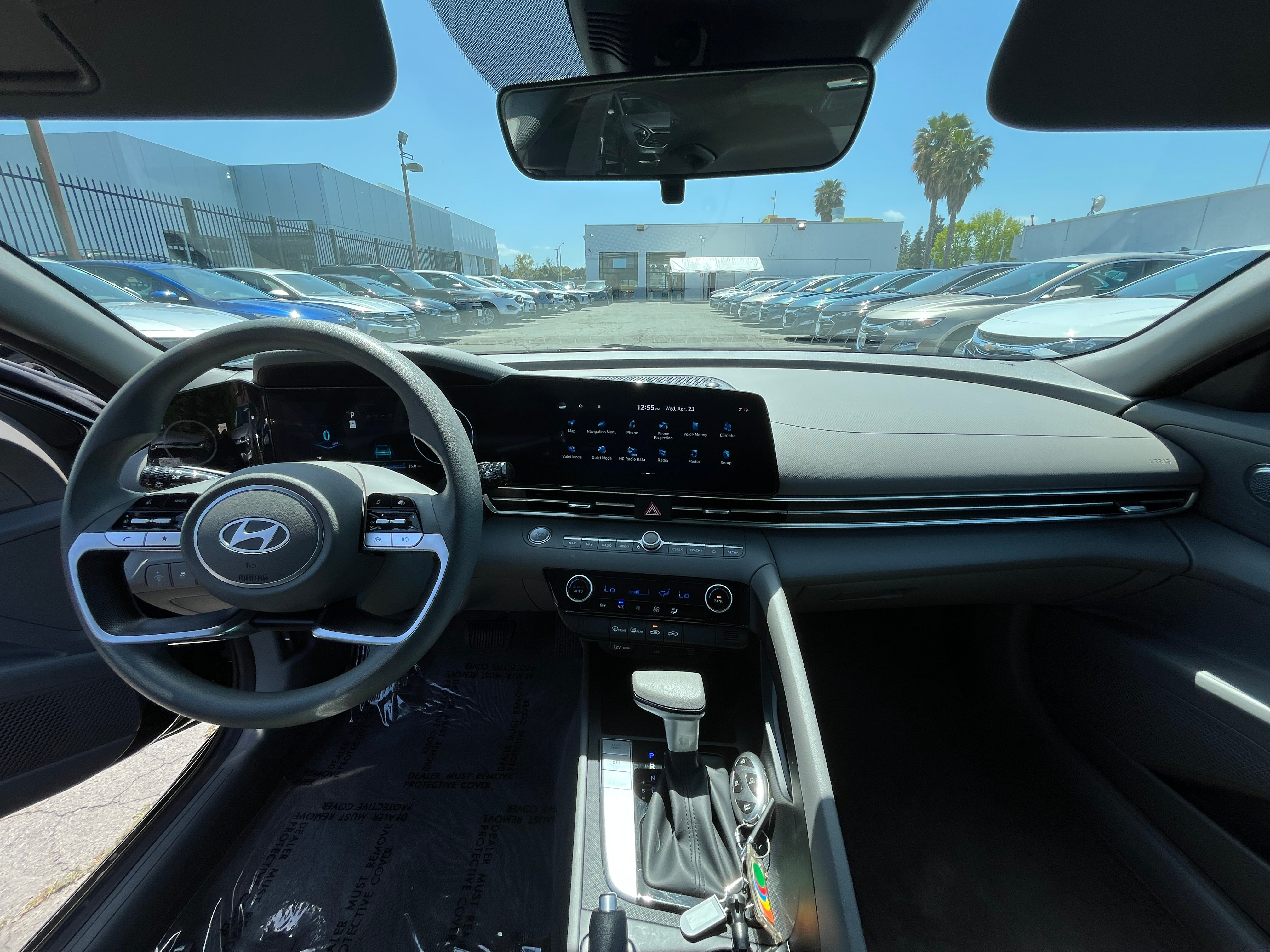2024 Hyundai Elantra SEL 3